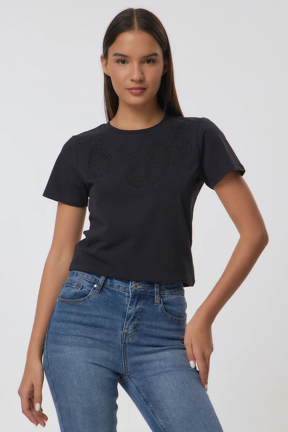 חולצת טישרט שחורה (בדיקה)