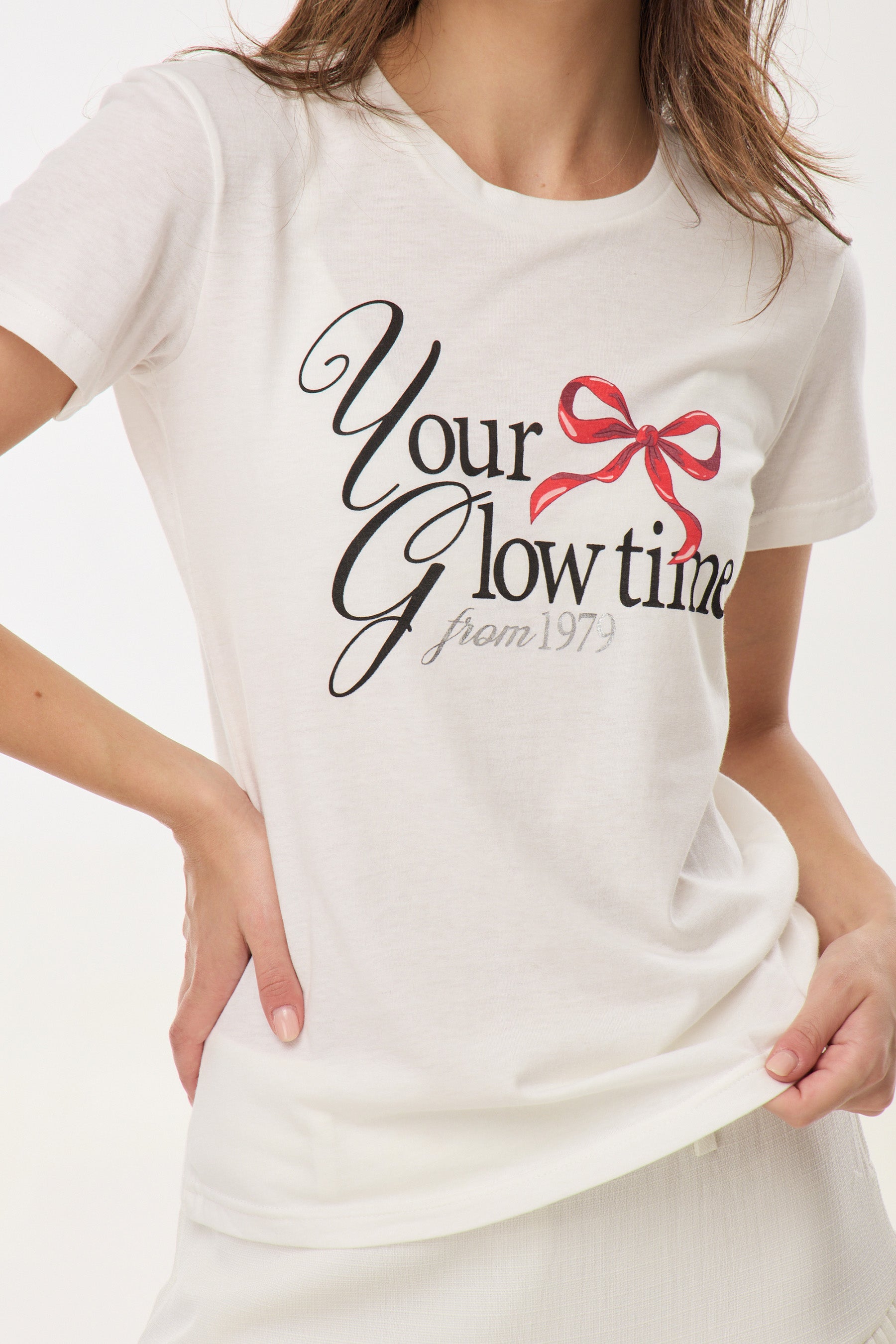 חולצת לורי כיתוב ופפיון אופוויט