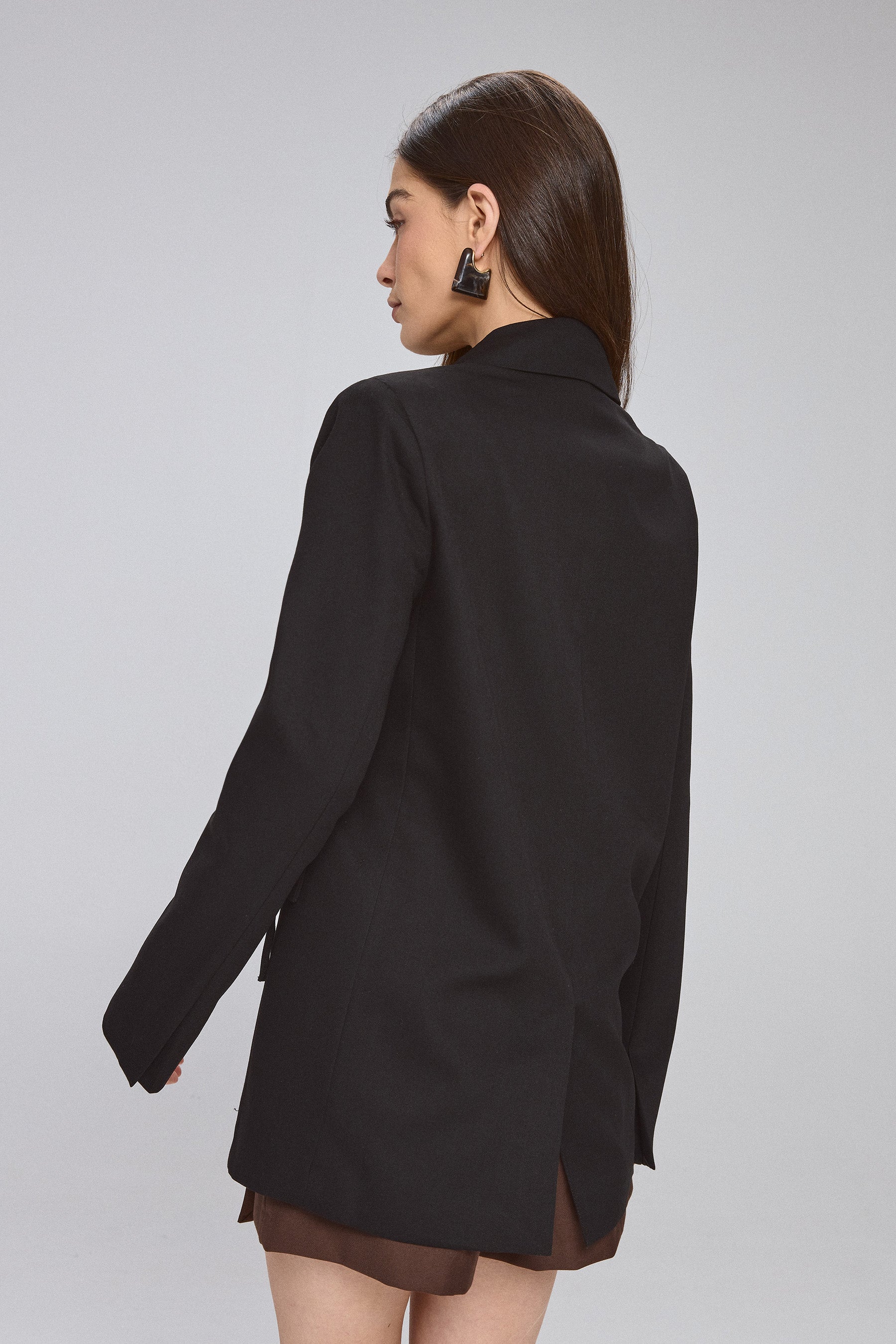 ג'קט מחוייט עם קשירה