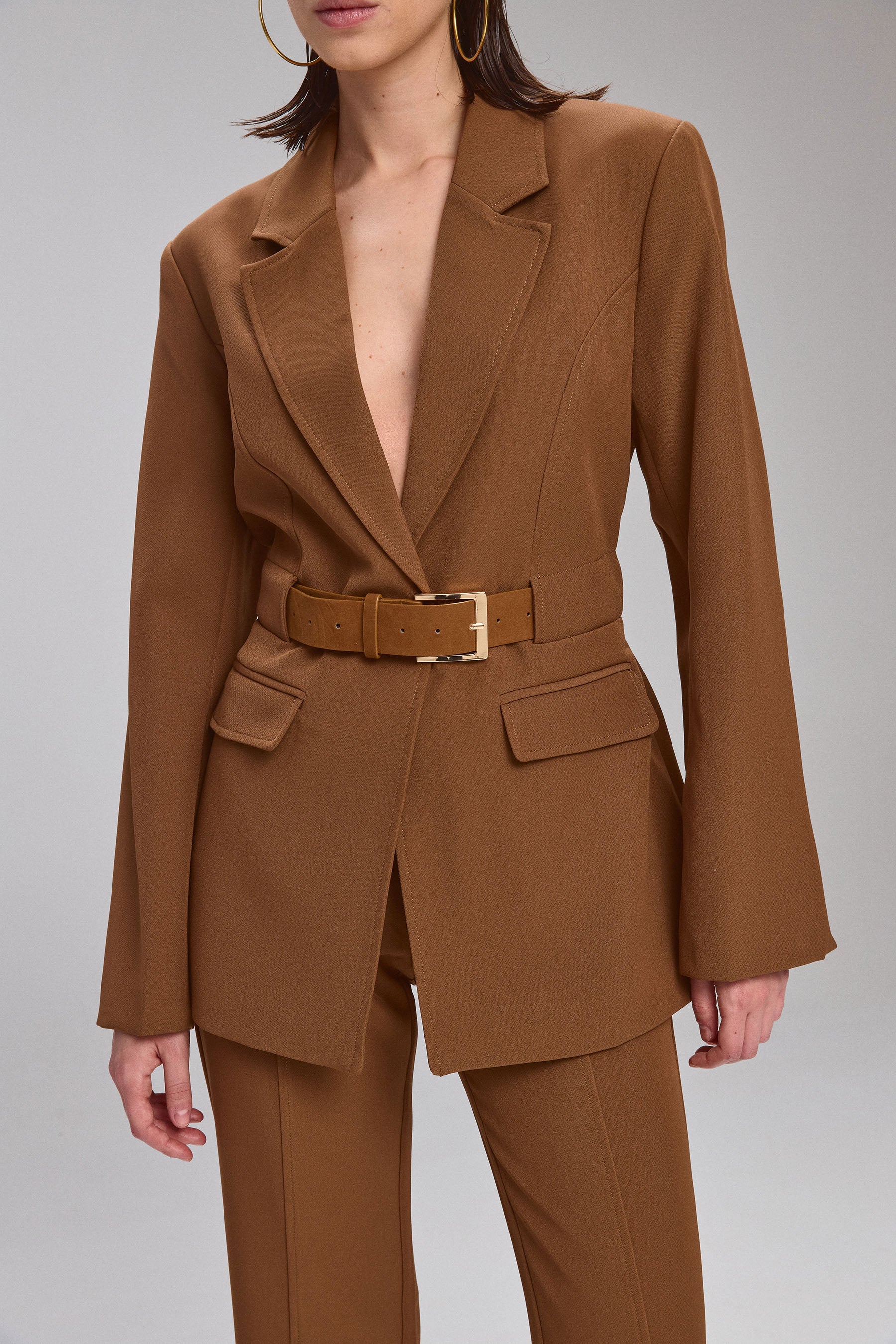 ג'קט מחוייט עם חגורה סט