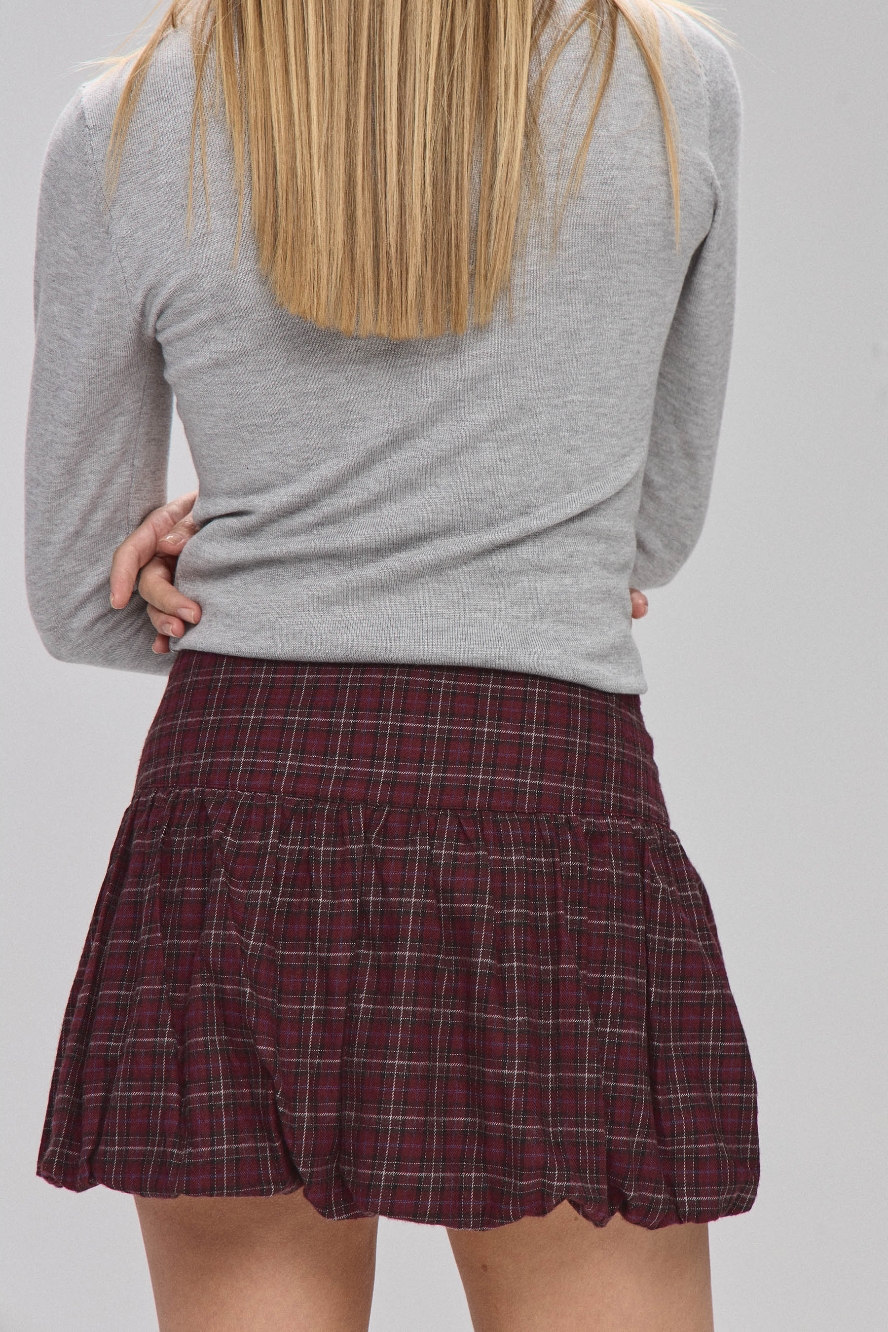 חצאית בלון משובצת