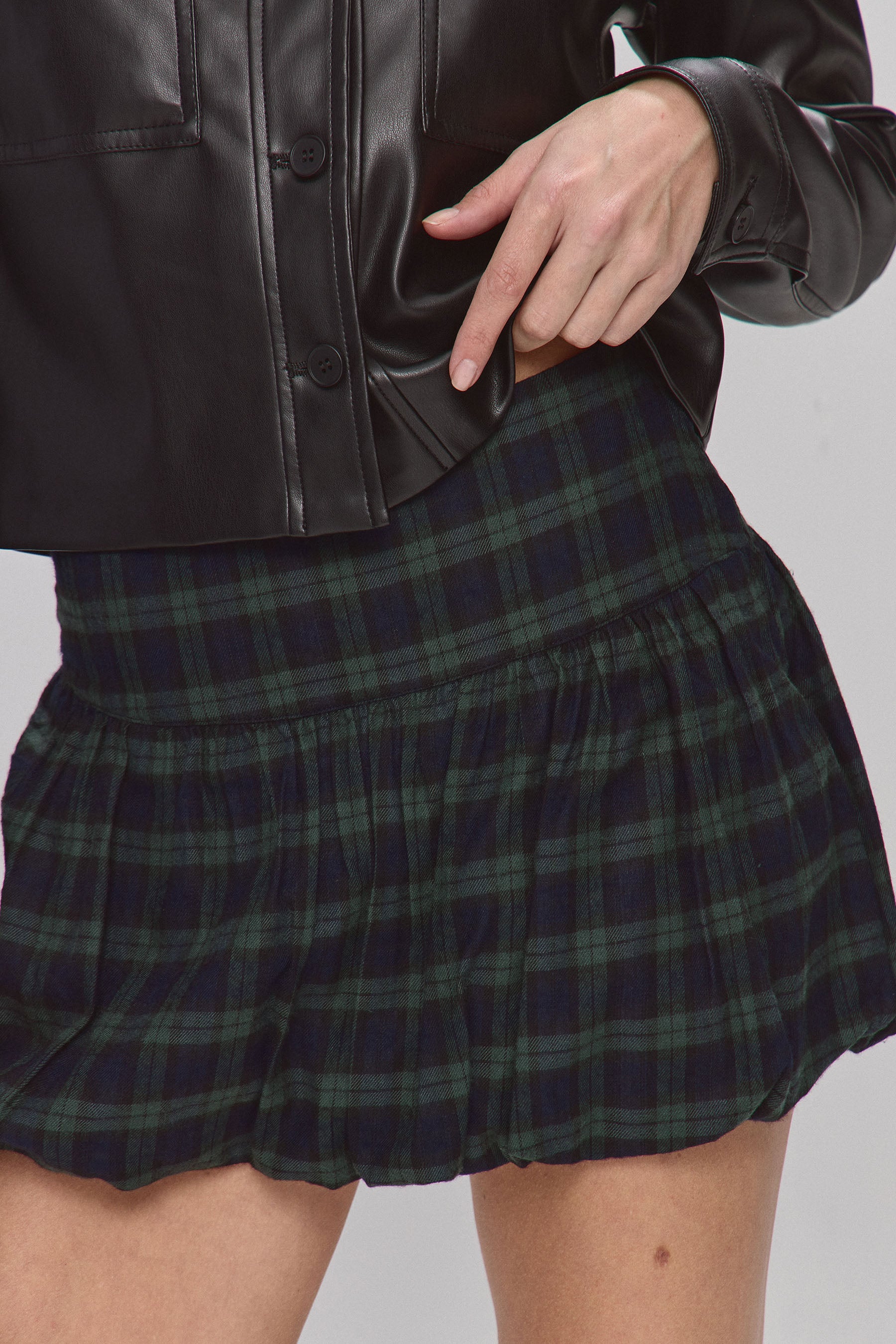 חצאית בלון משובצת