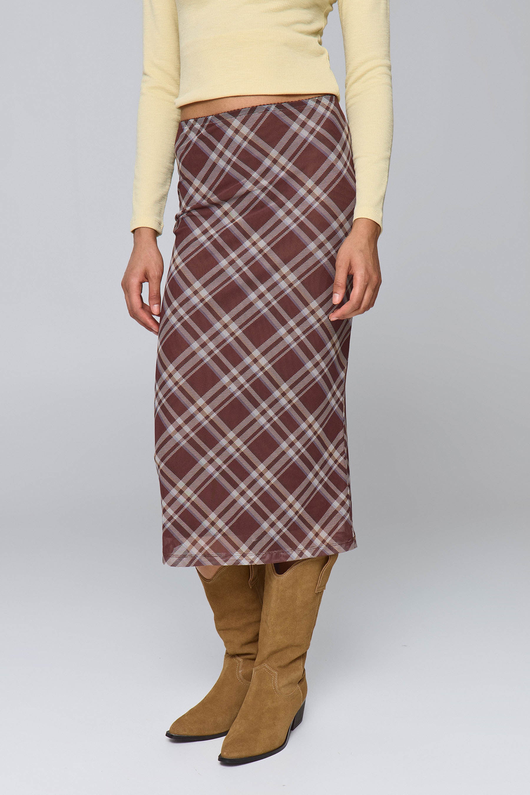 חצאית מידי משבצות