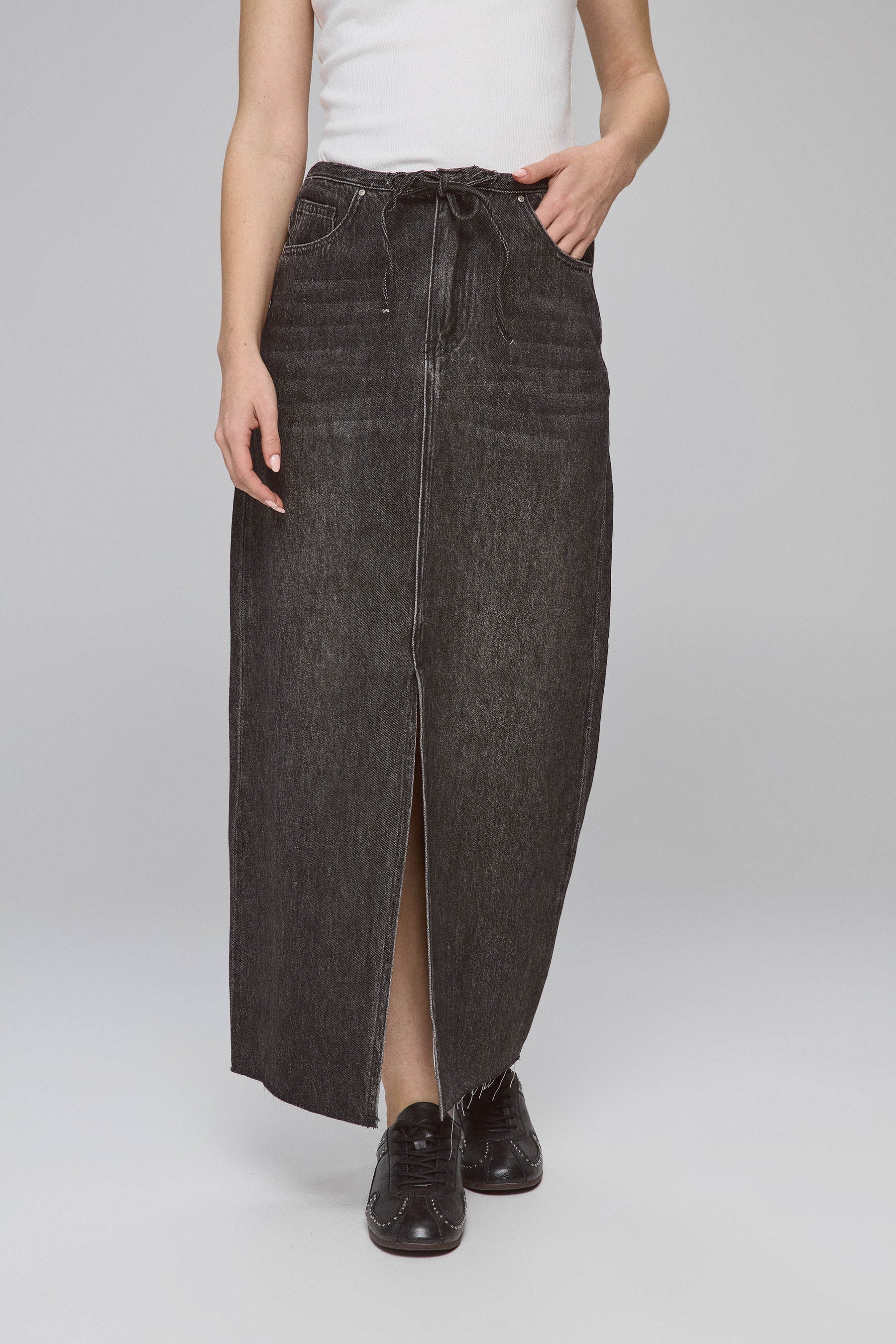 חצאית גינס עם שרוך