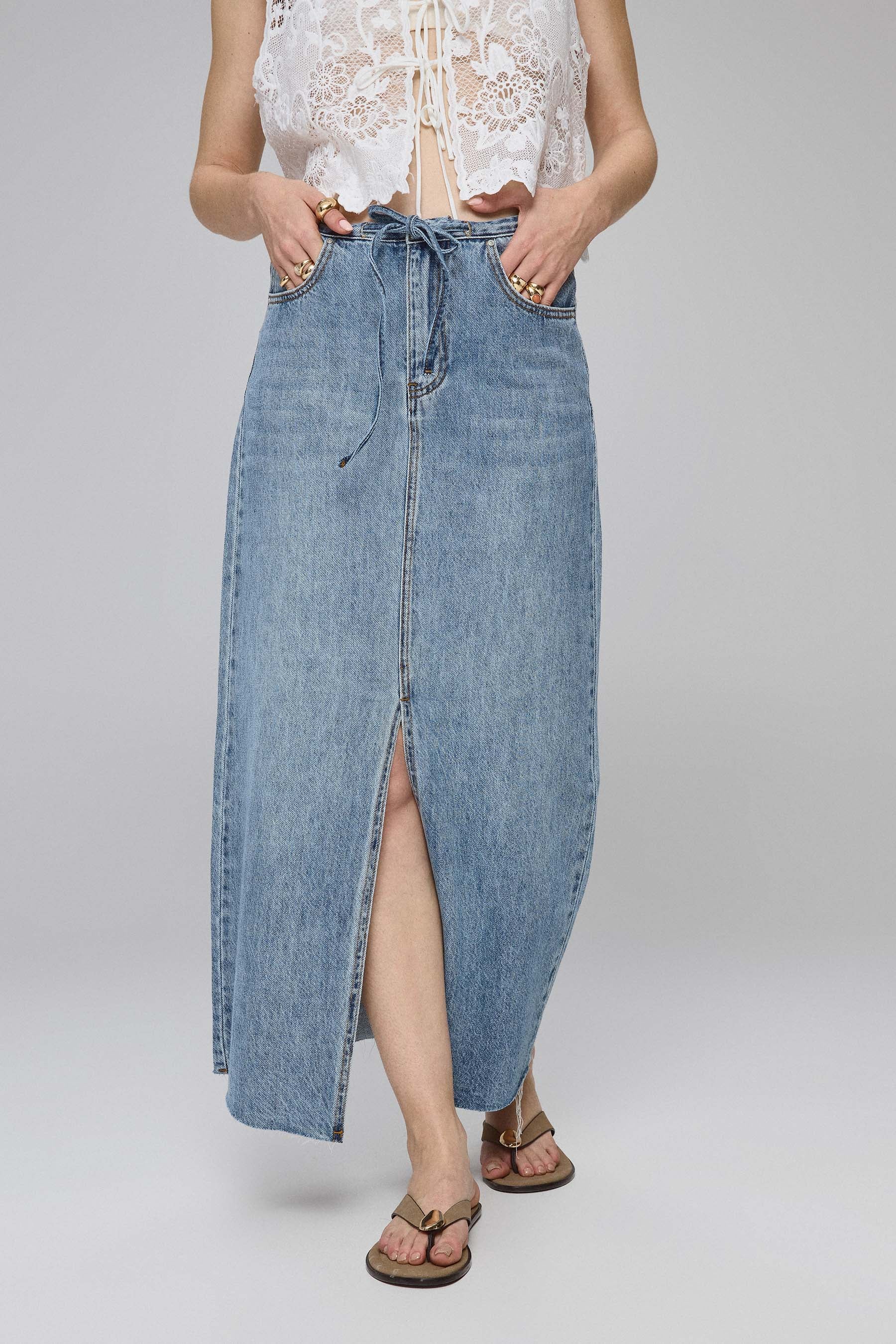 חצאית גינס עם שרוך