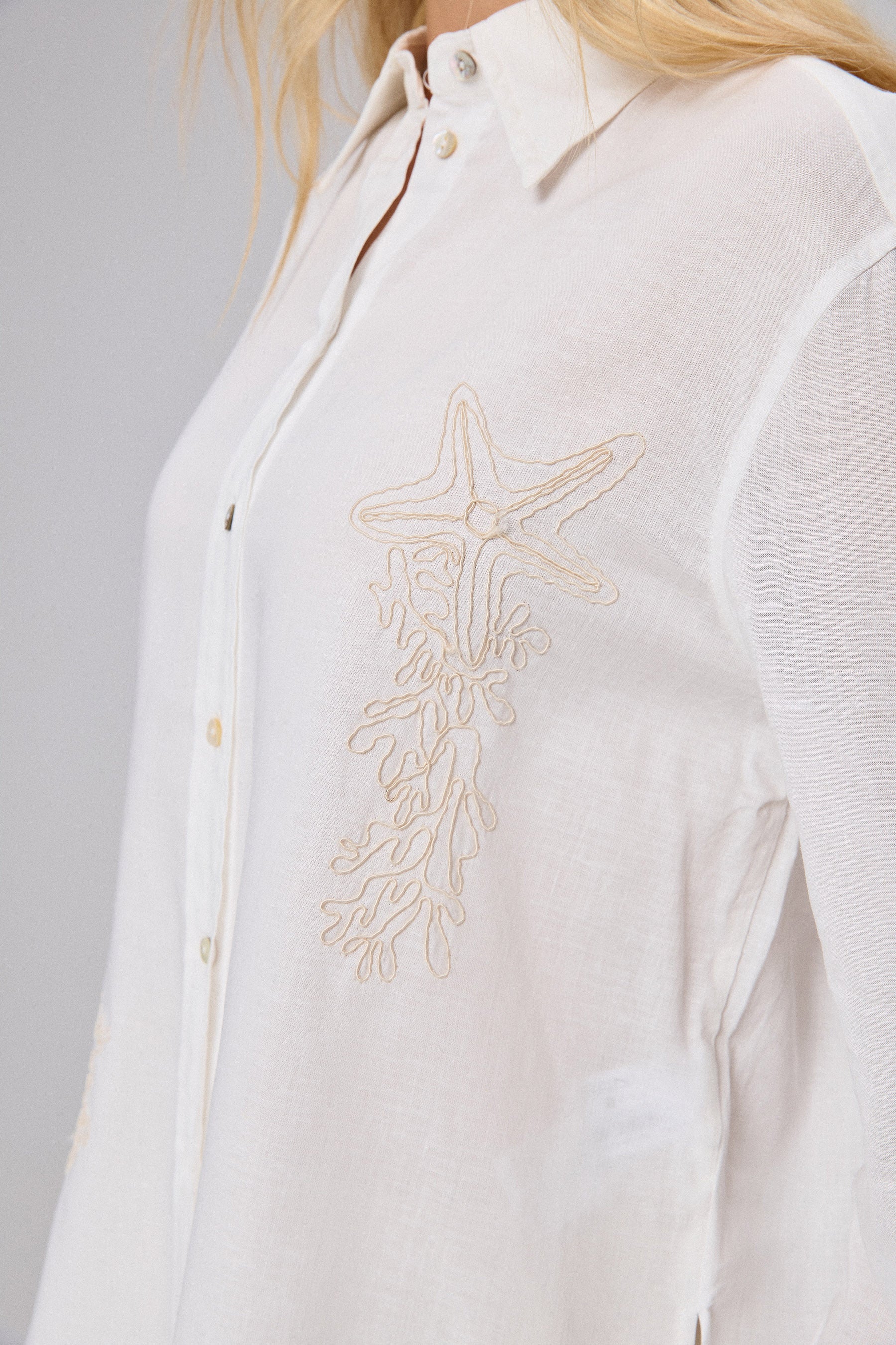 חולצה מכופתרת אושן