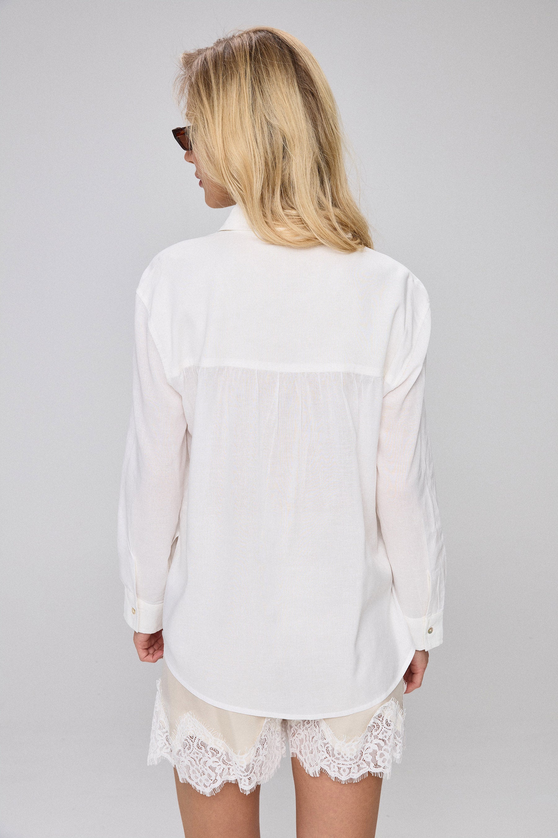 חולצה מכופתרת אושן