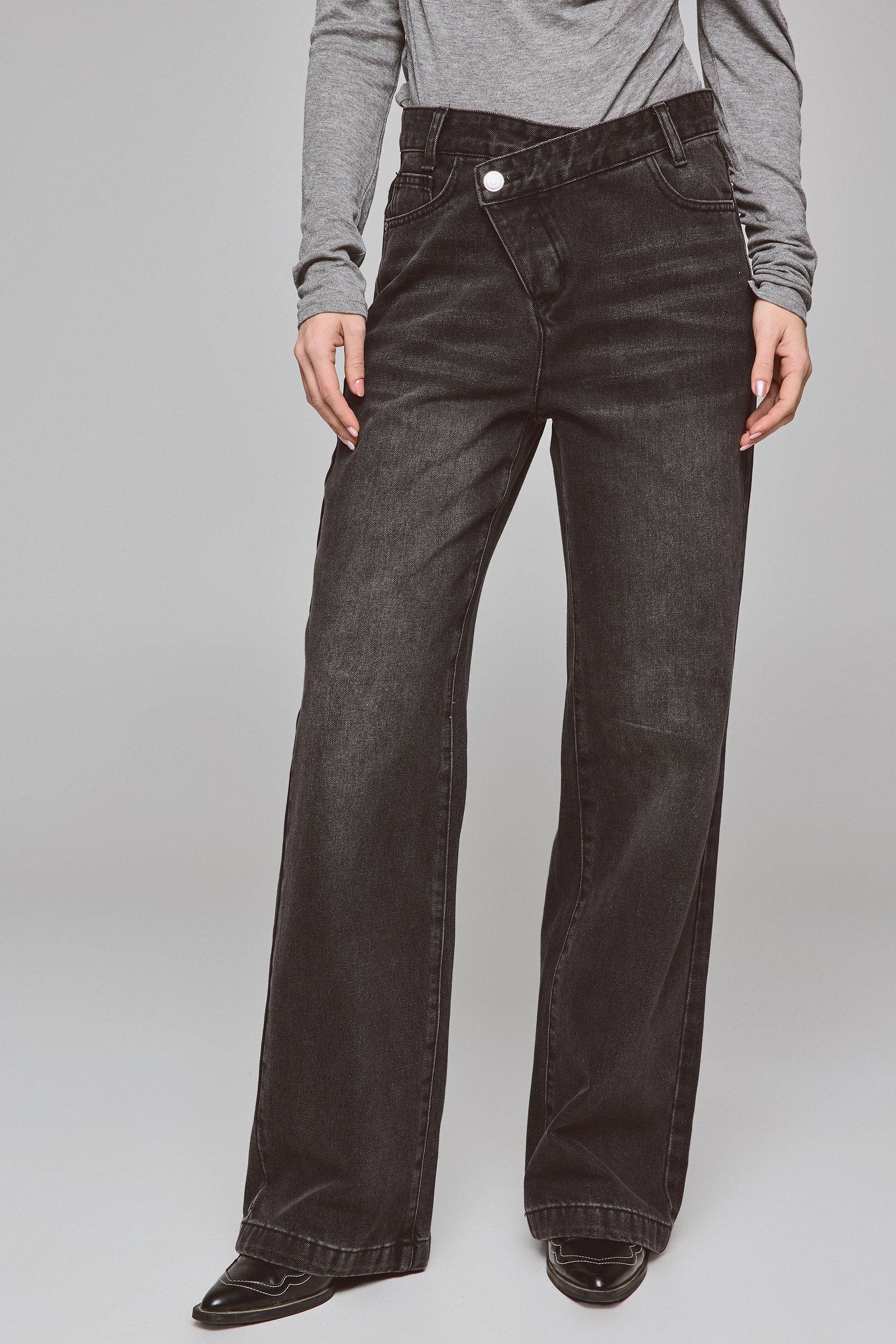 גינס קרוס רחב