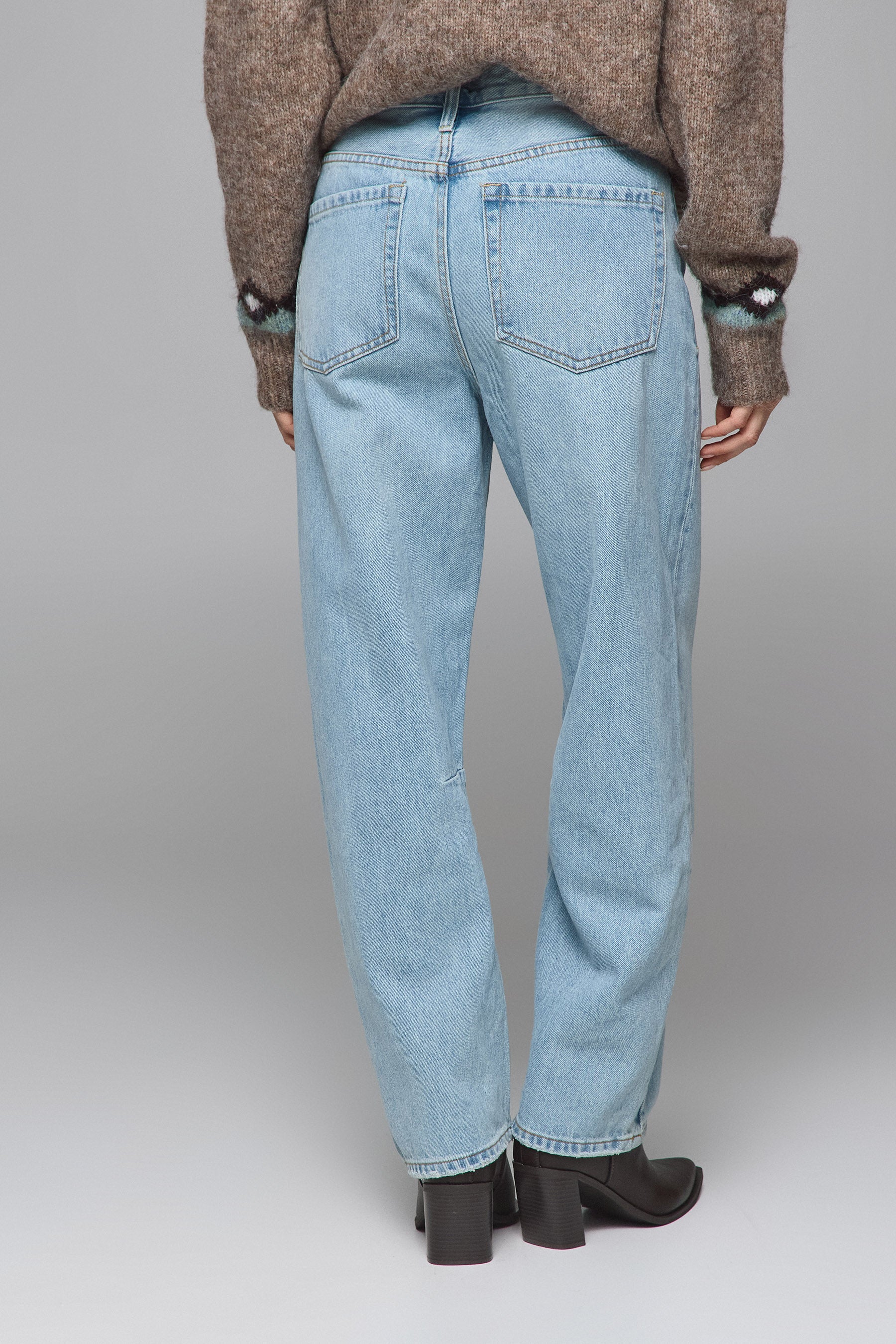 גינס מתעגל מתפר