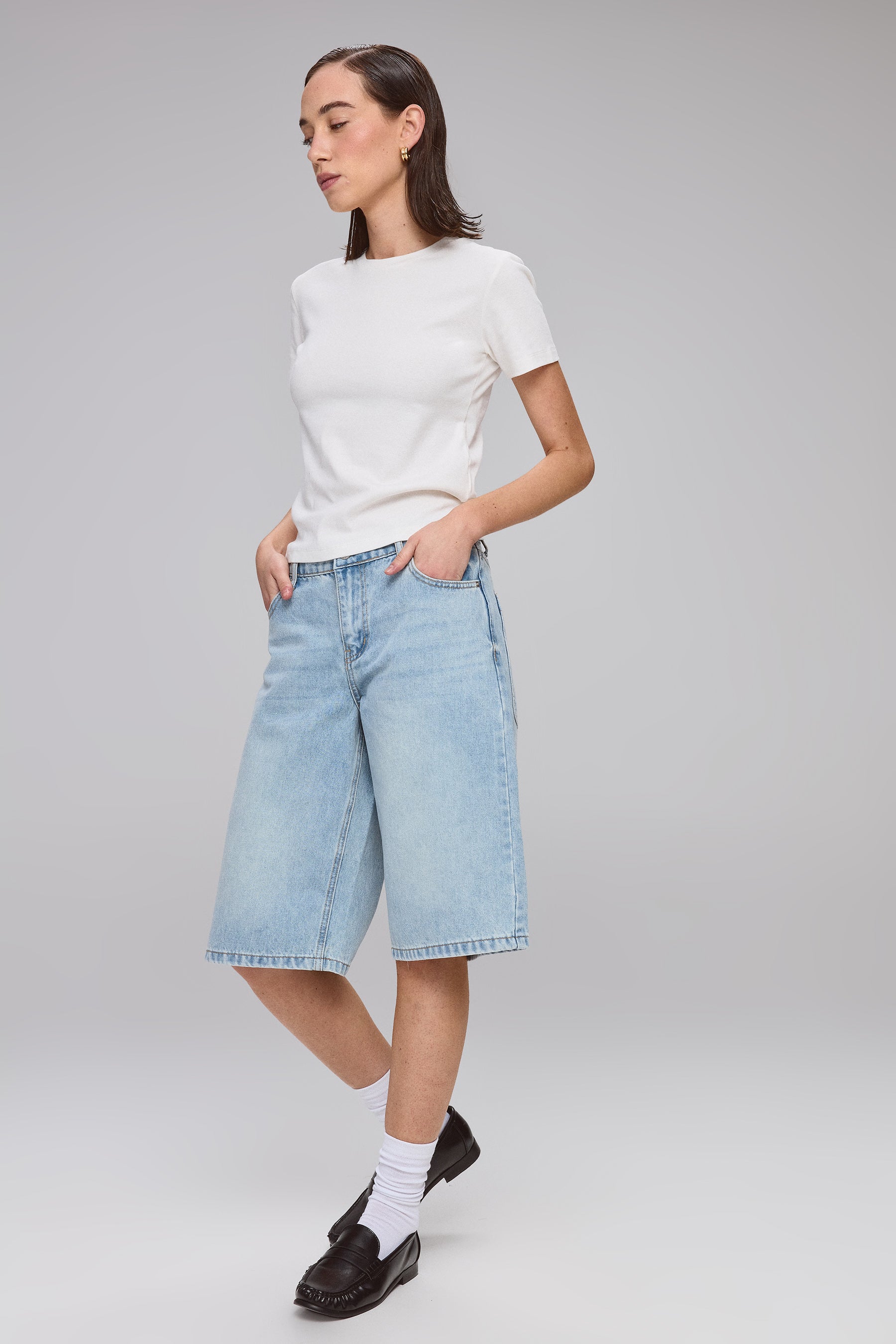 ברמודה ג'ינס לוס