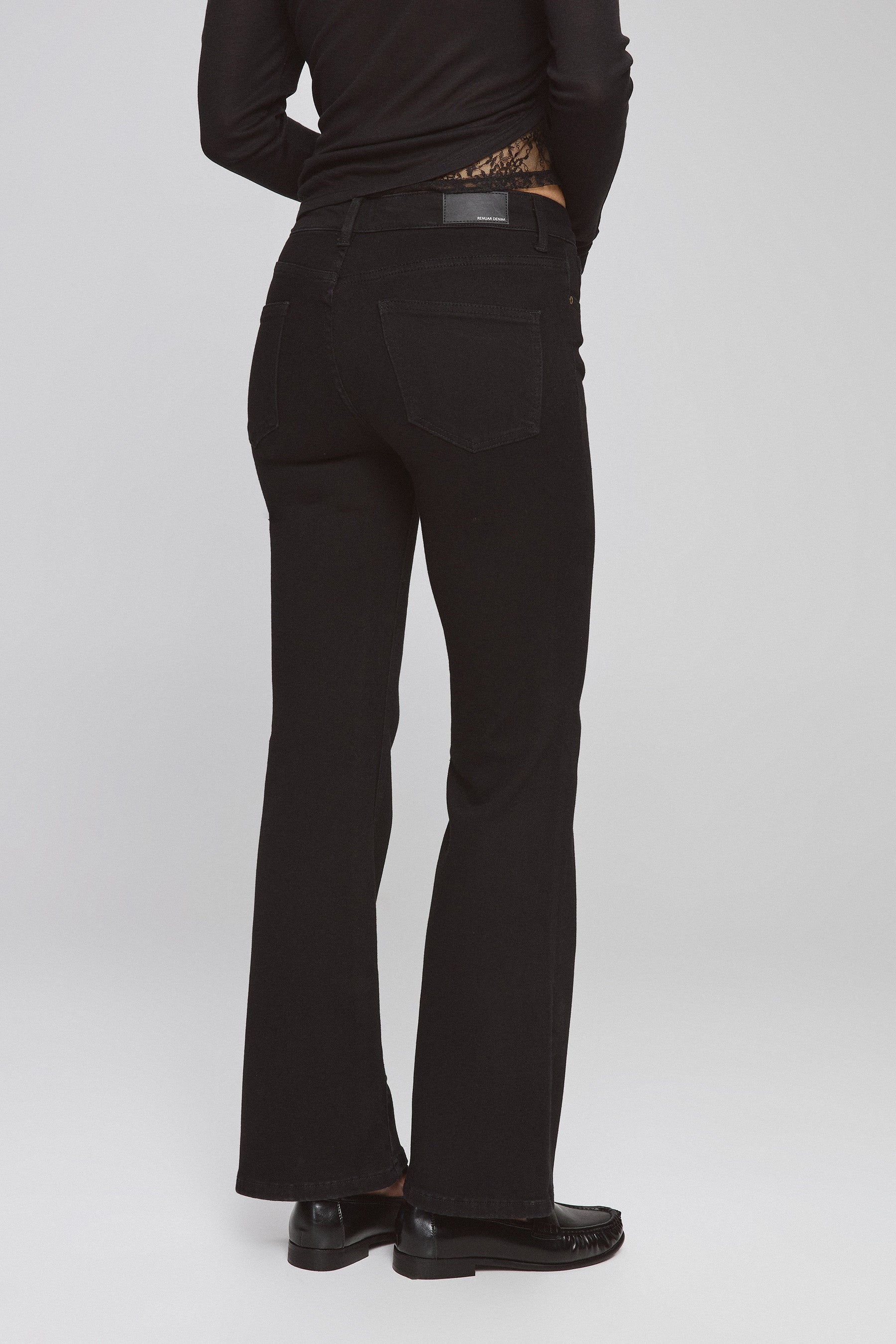 ג'ינס סאנשיין פלייר