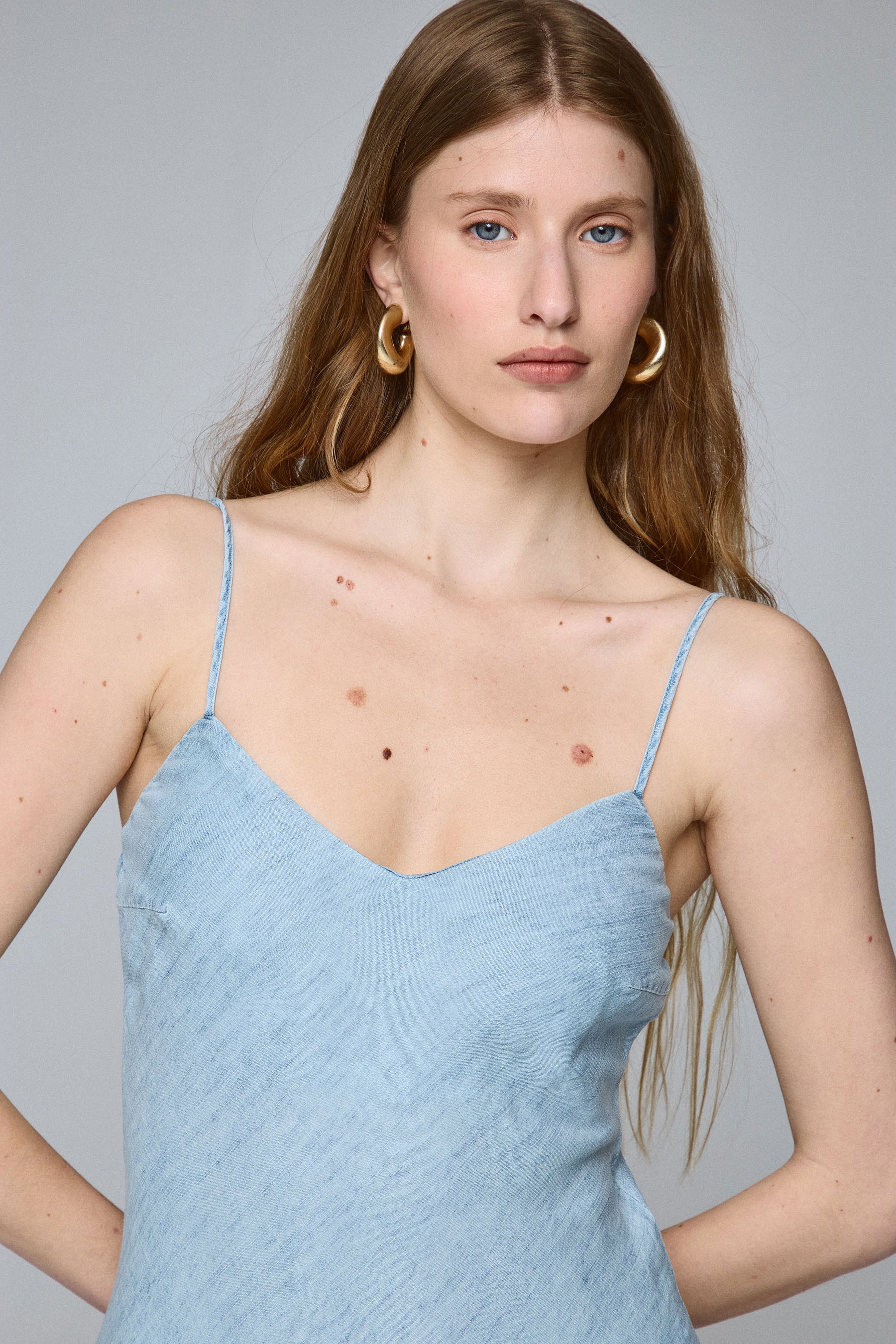 שמלת אינדיגו אלכסונית