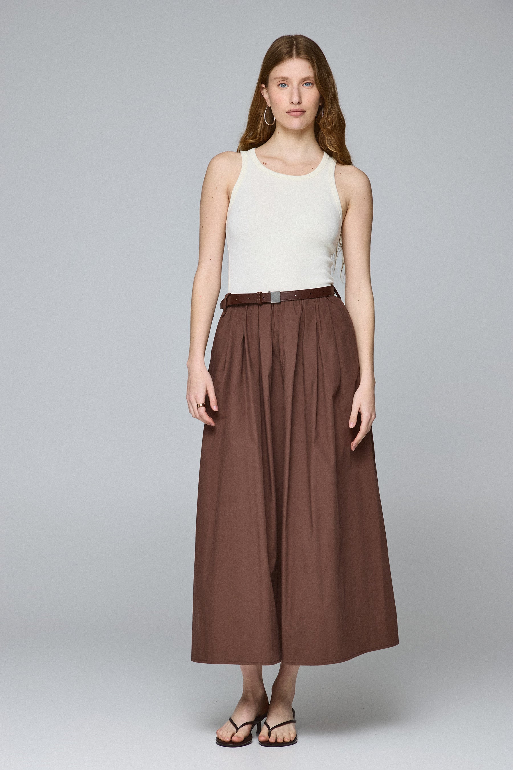 שמלת ויקטוריה עם חגורה