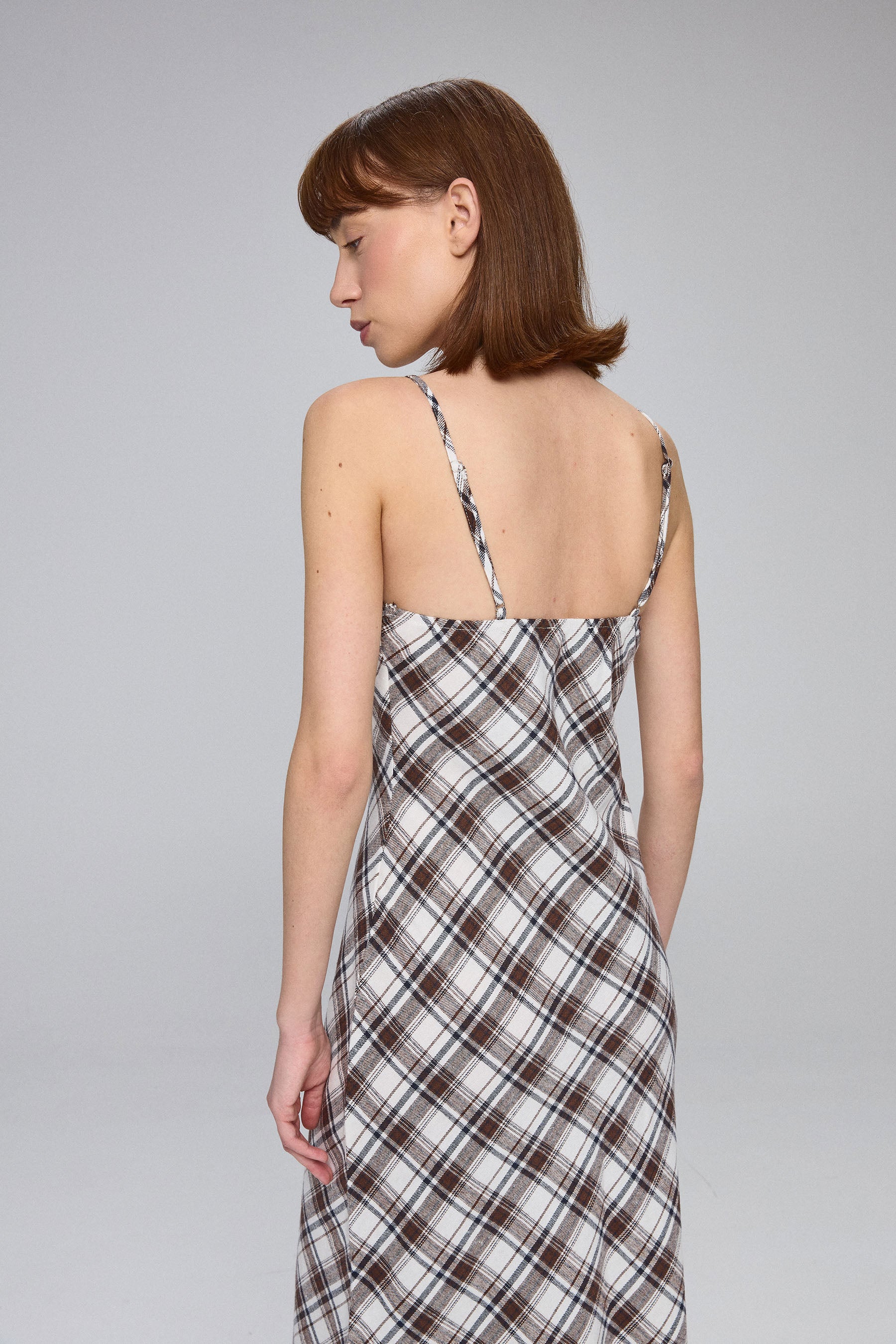 שמלת מקסי משובצת