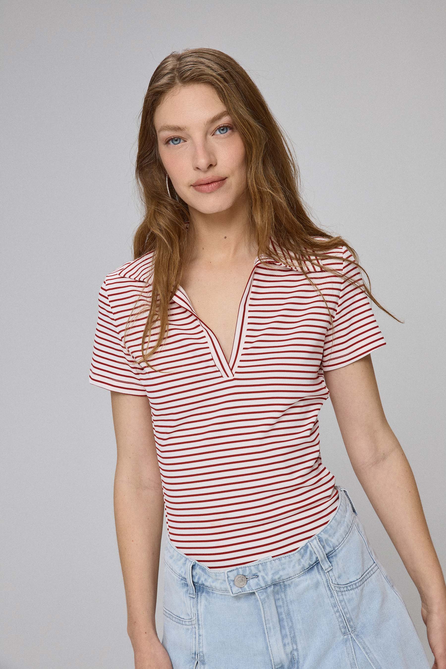 חולצת פולו פסים