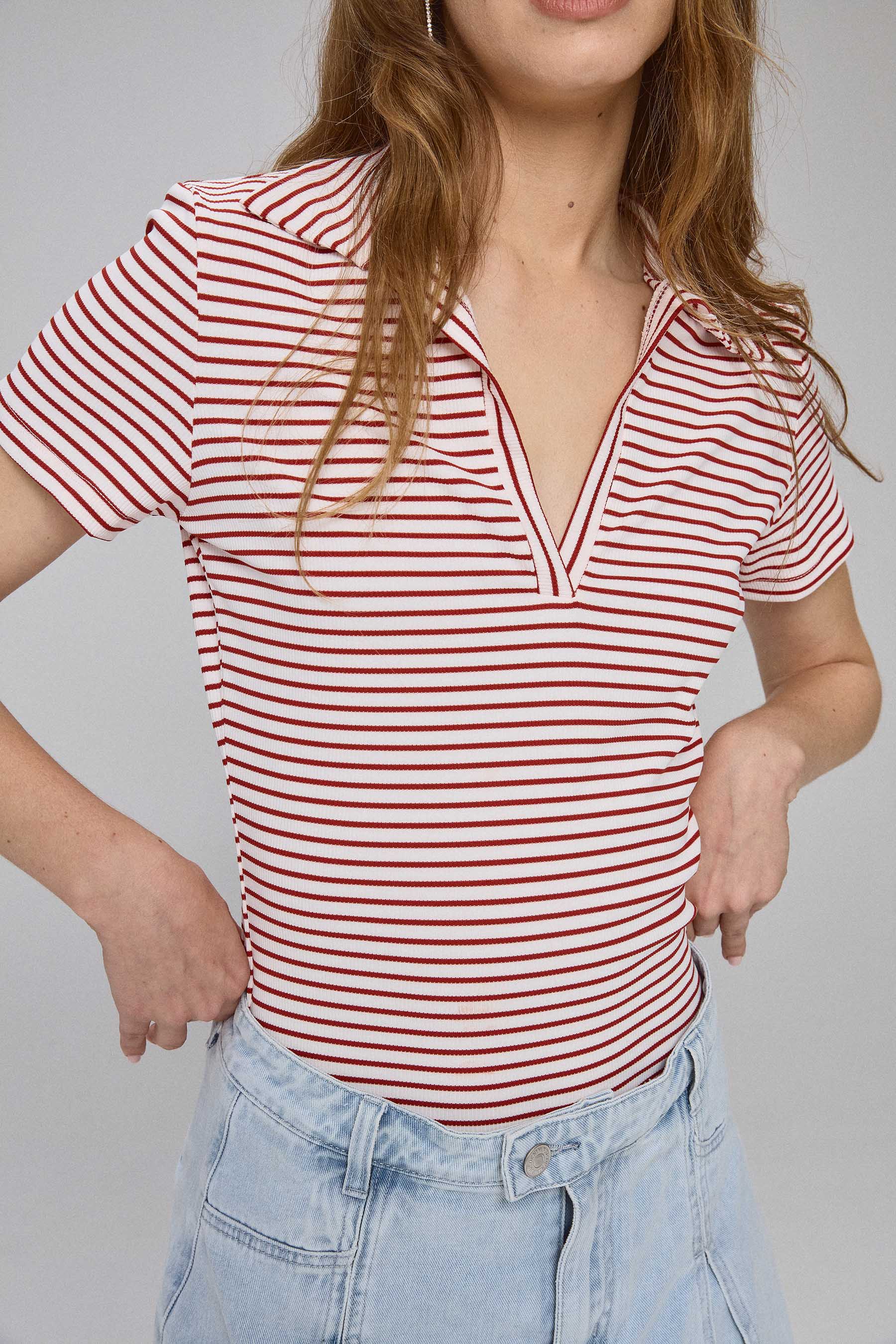 חולצת פולו פסים