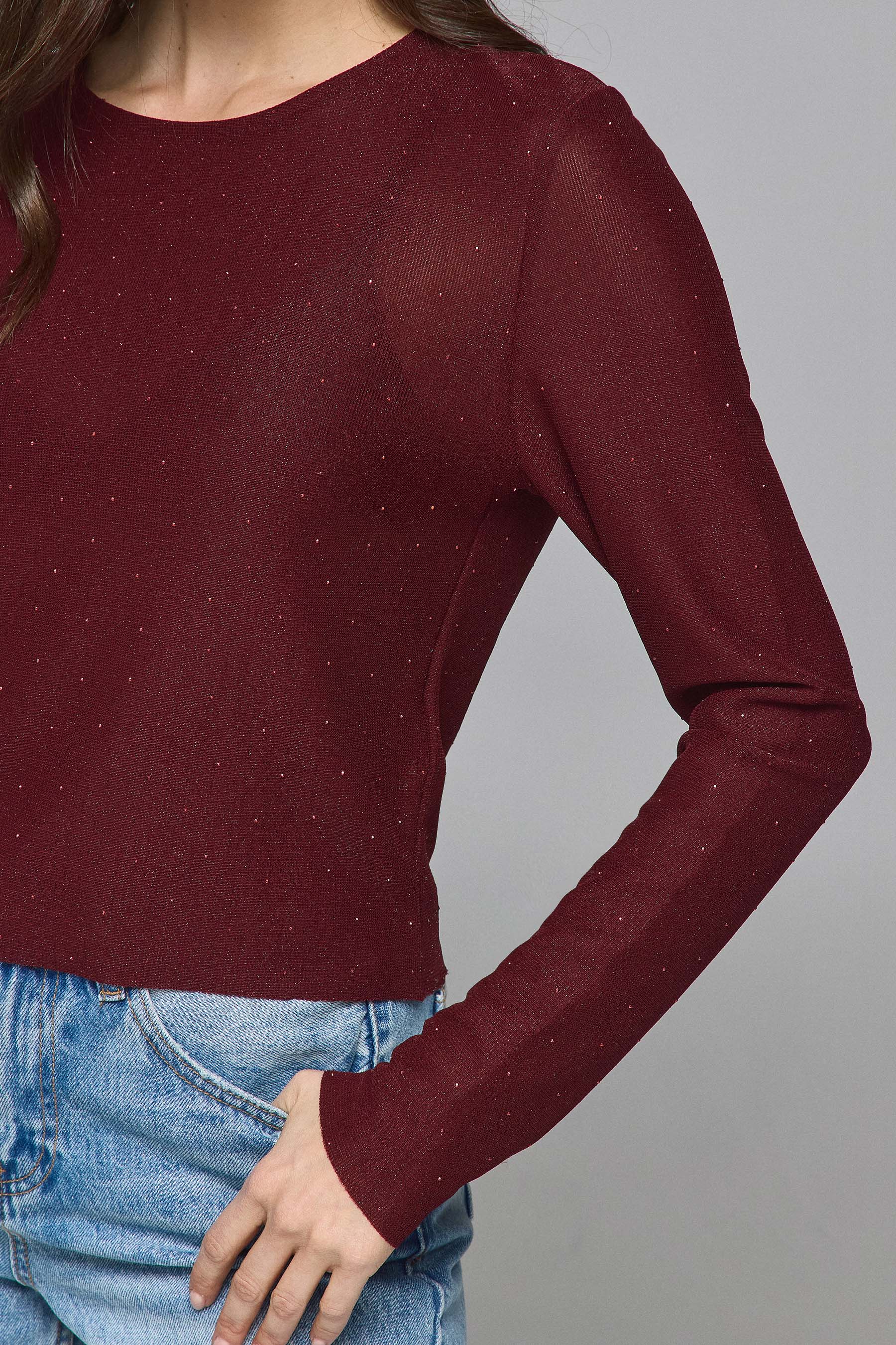 חולצת רזיל ניקי קרופ