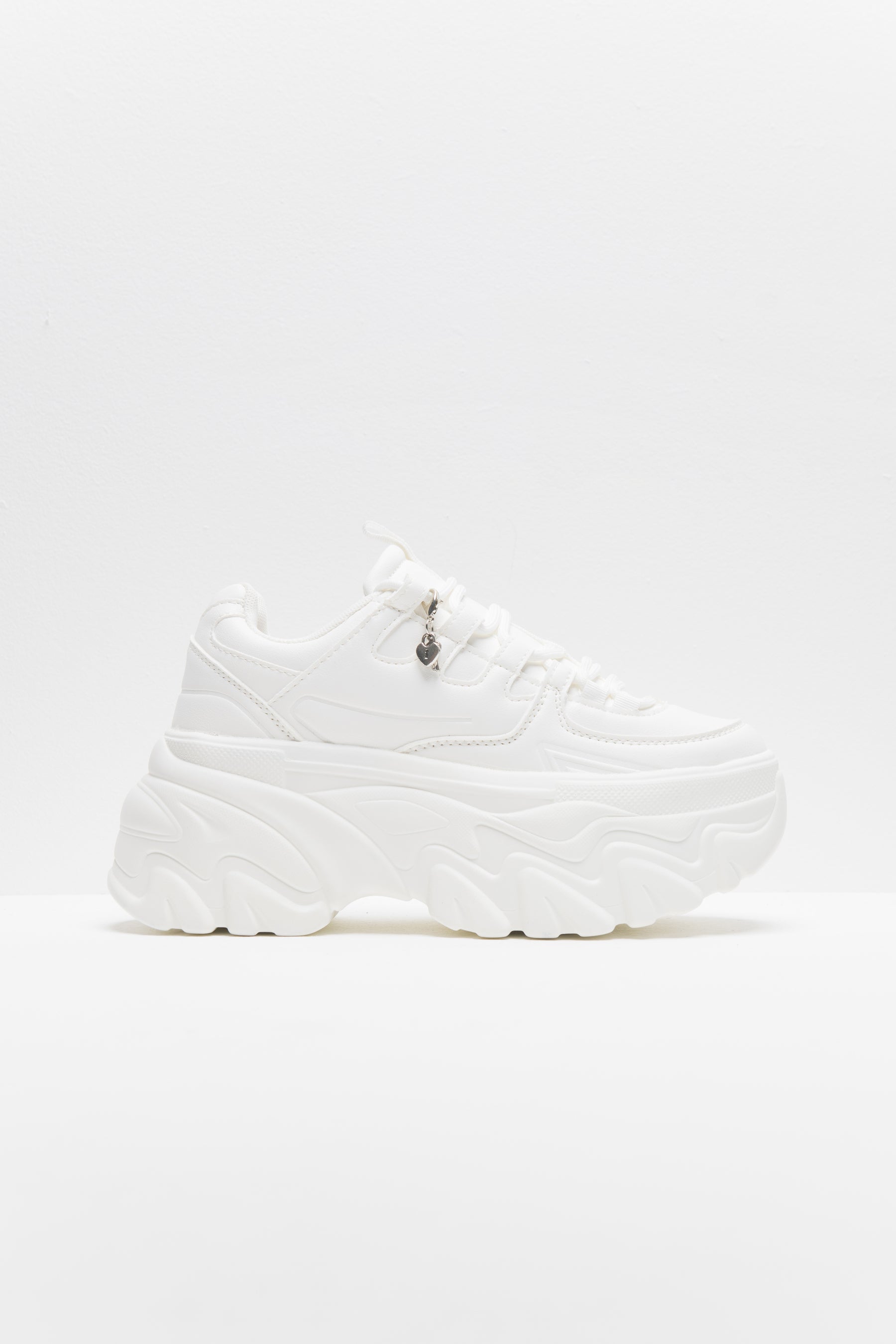 סניקרס סיאול