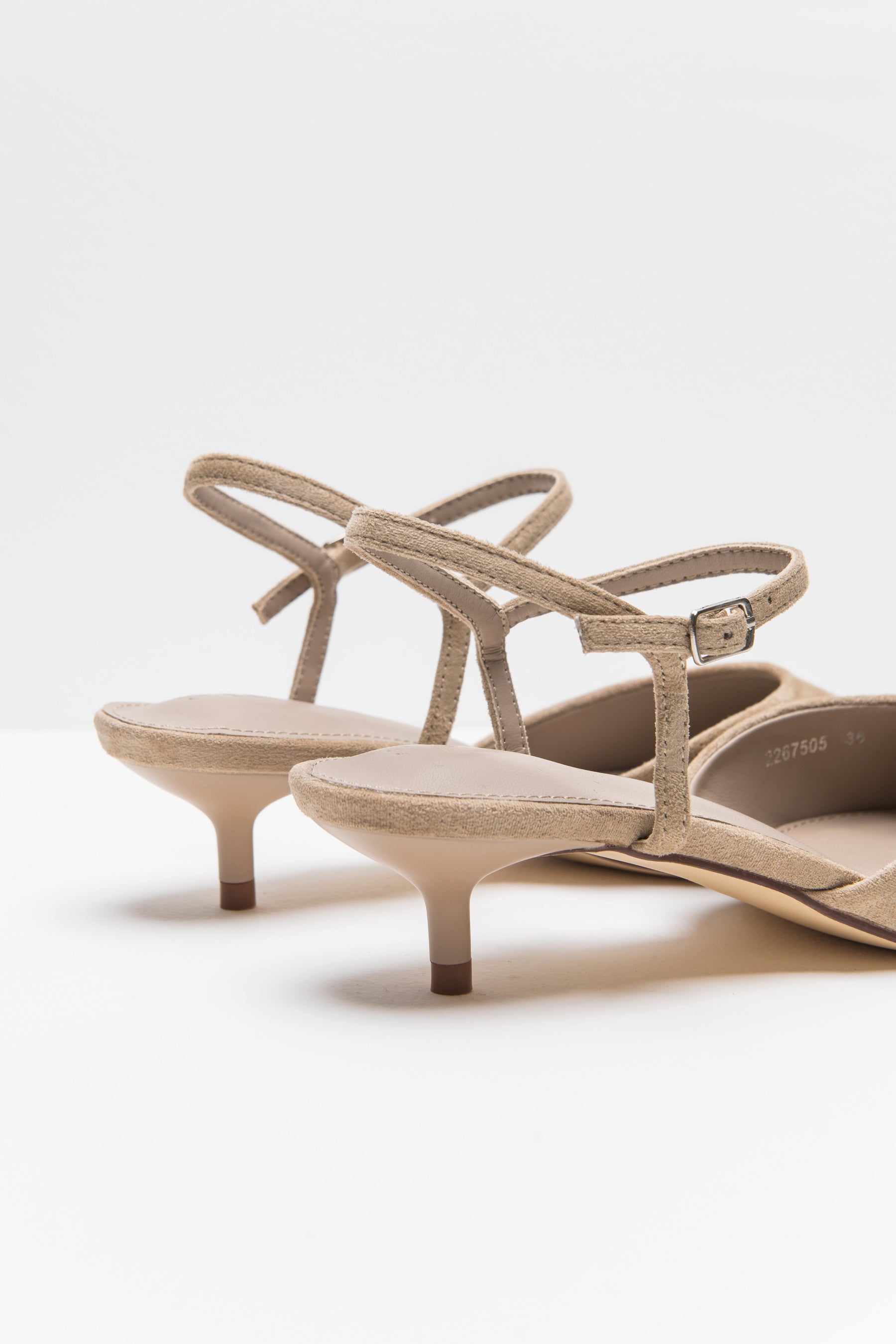 נעל עקב סטפני