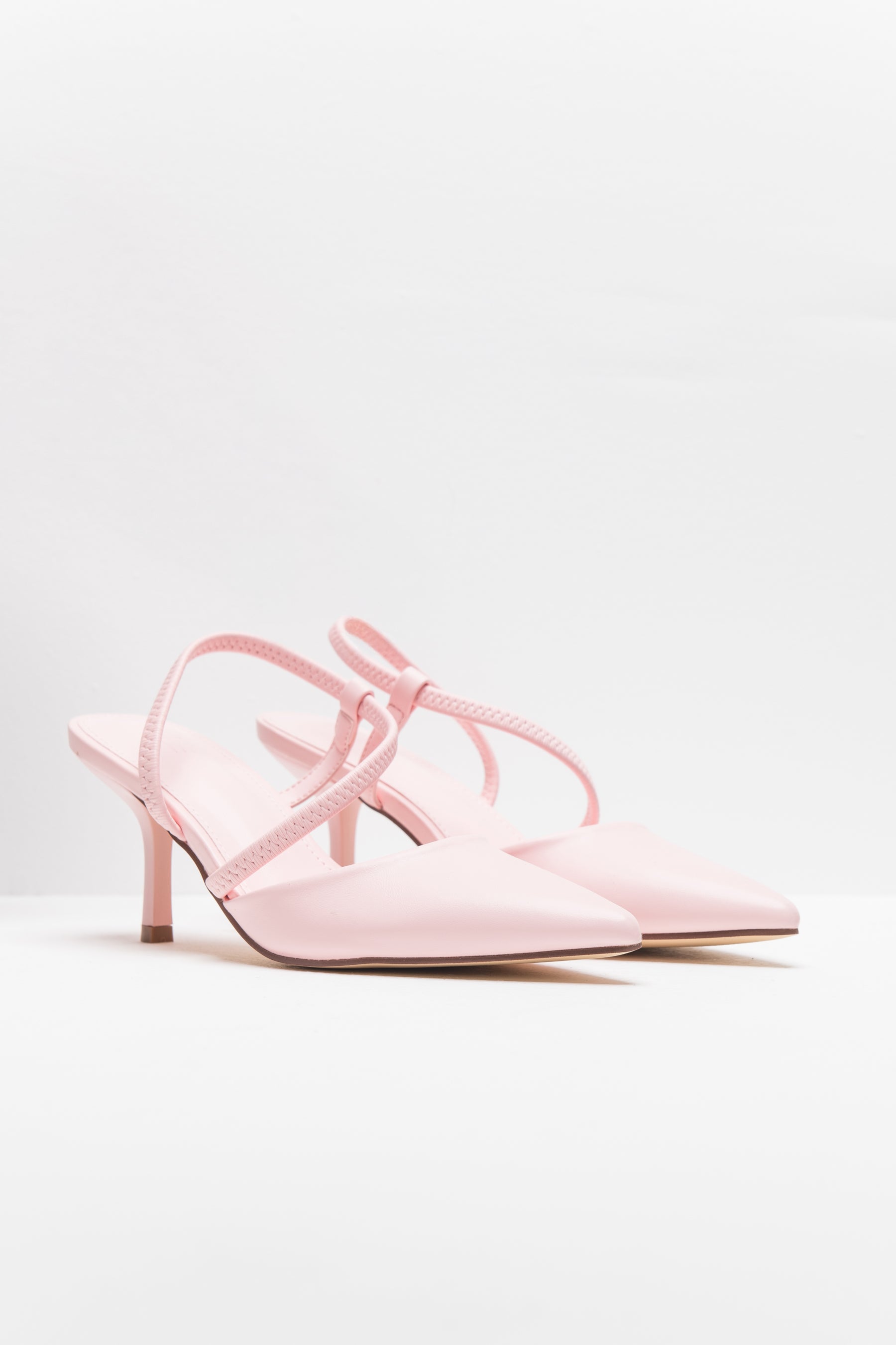 נעל עקב ג'יזל