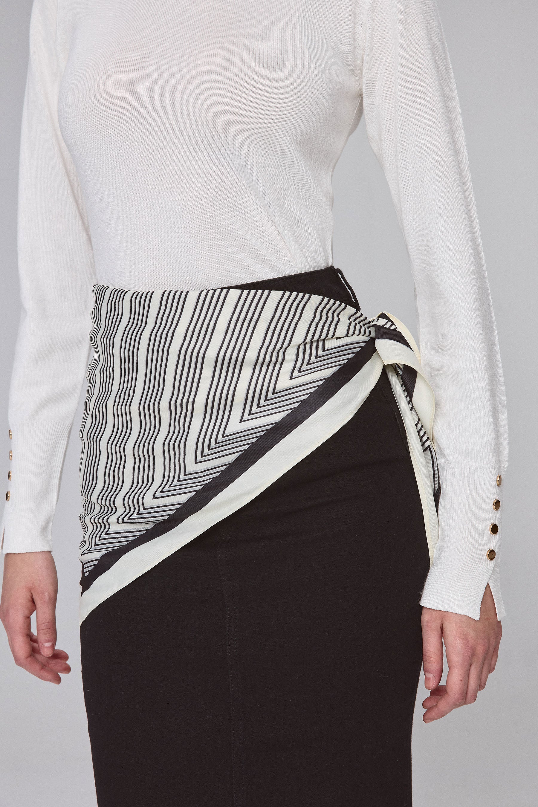 מטפחת סאטן מותן