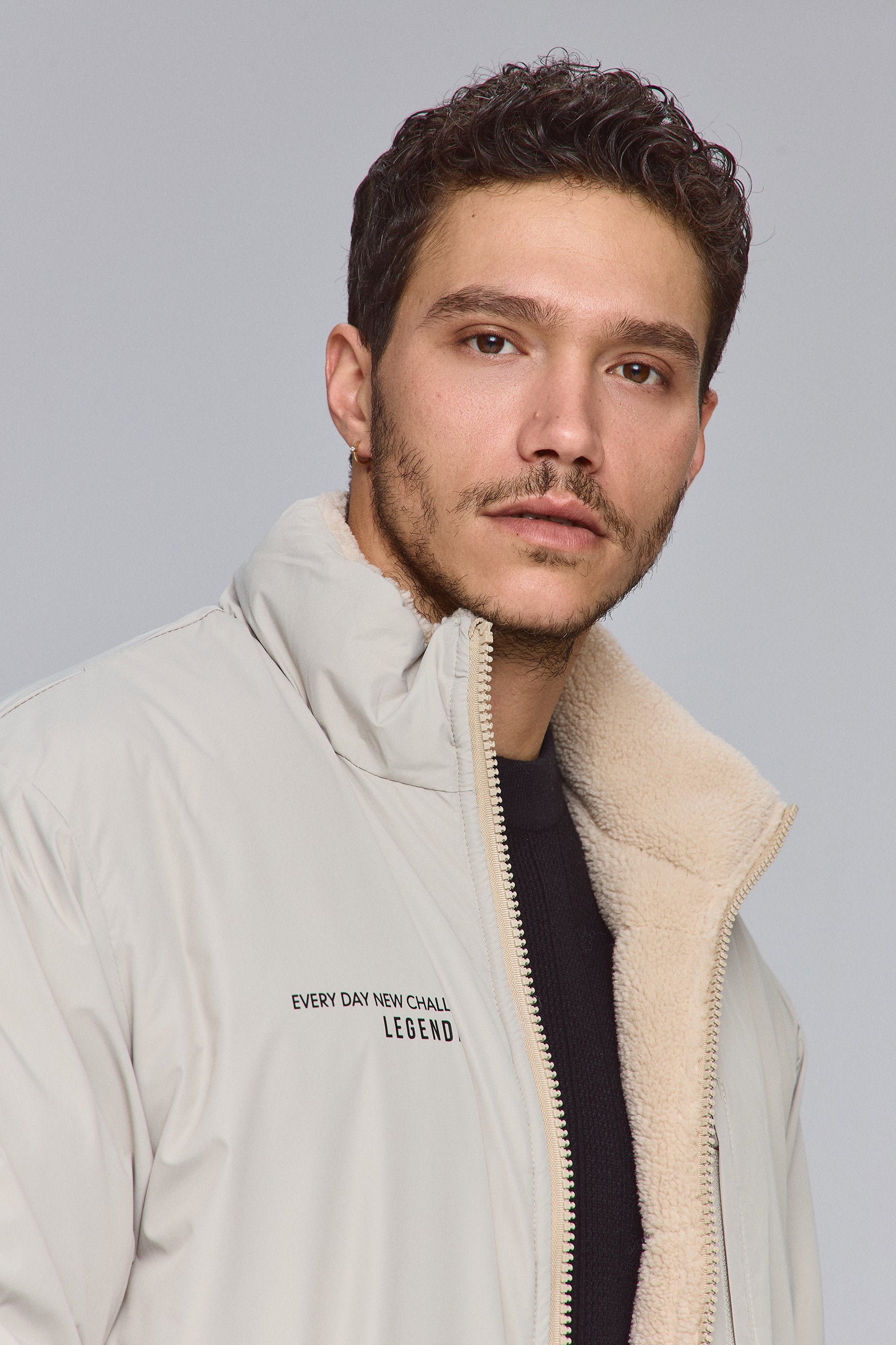 מעיל ריוורס