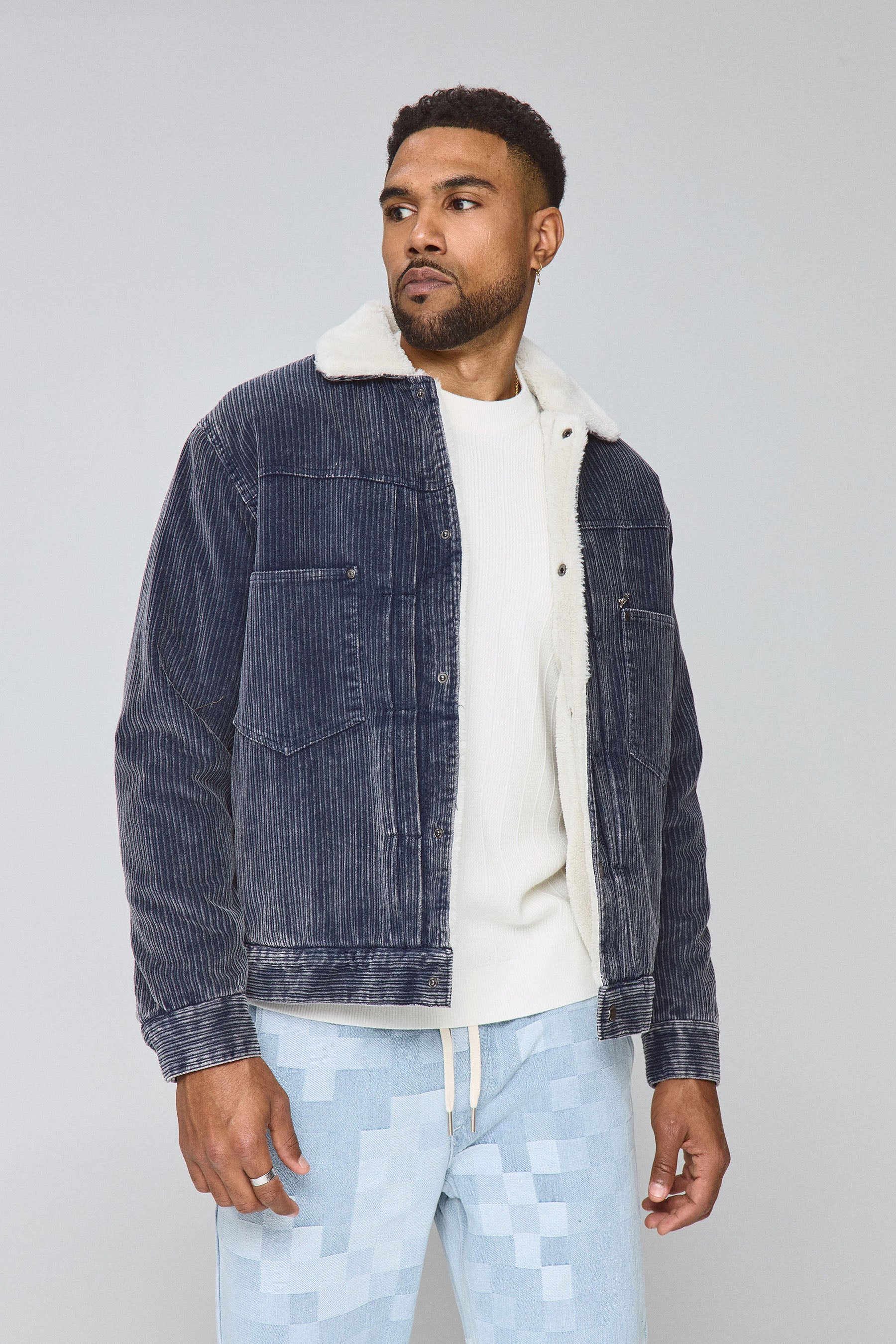 ג'קט קורד ליון