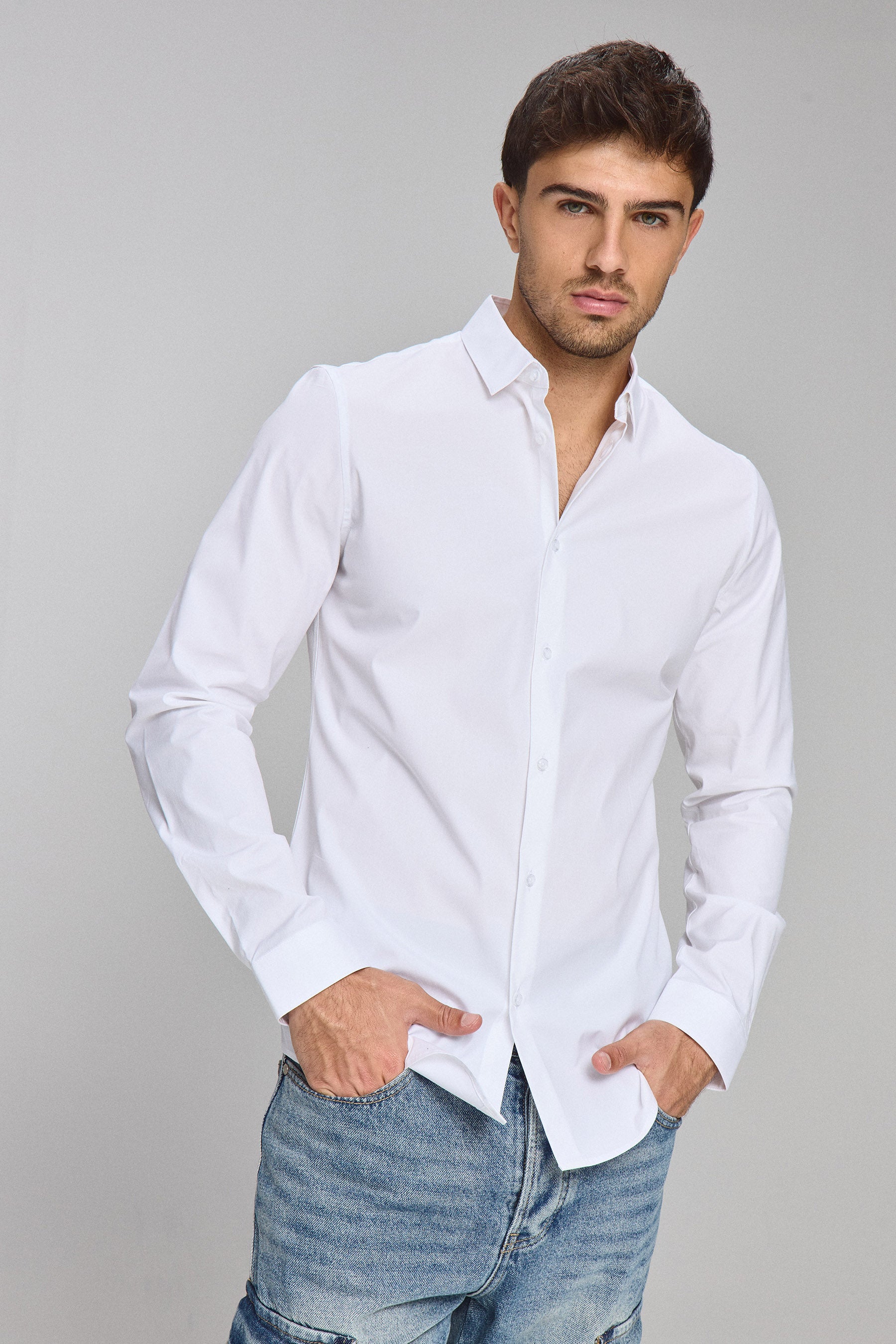 חולצת הילטון