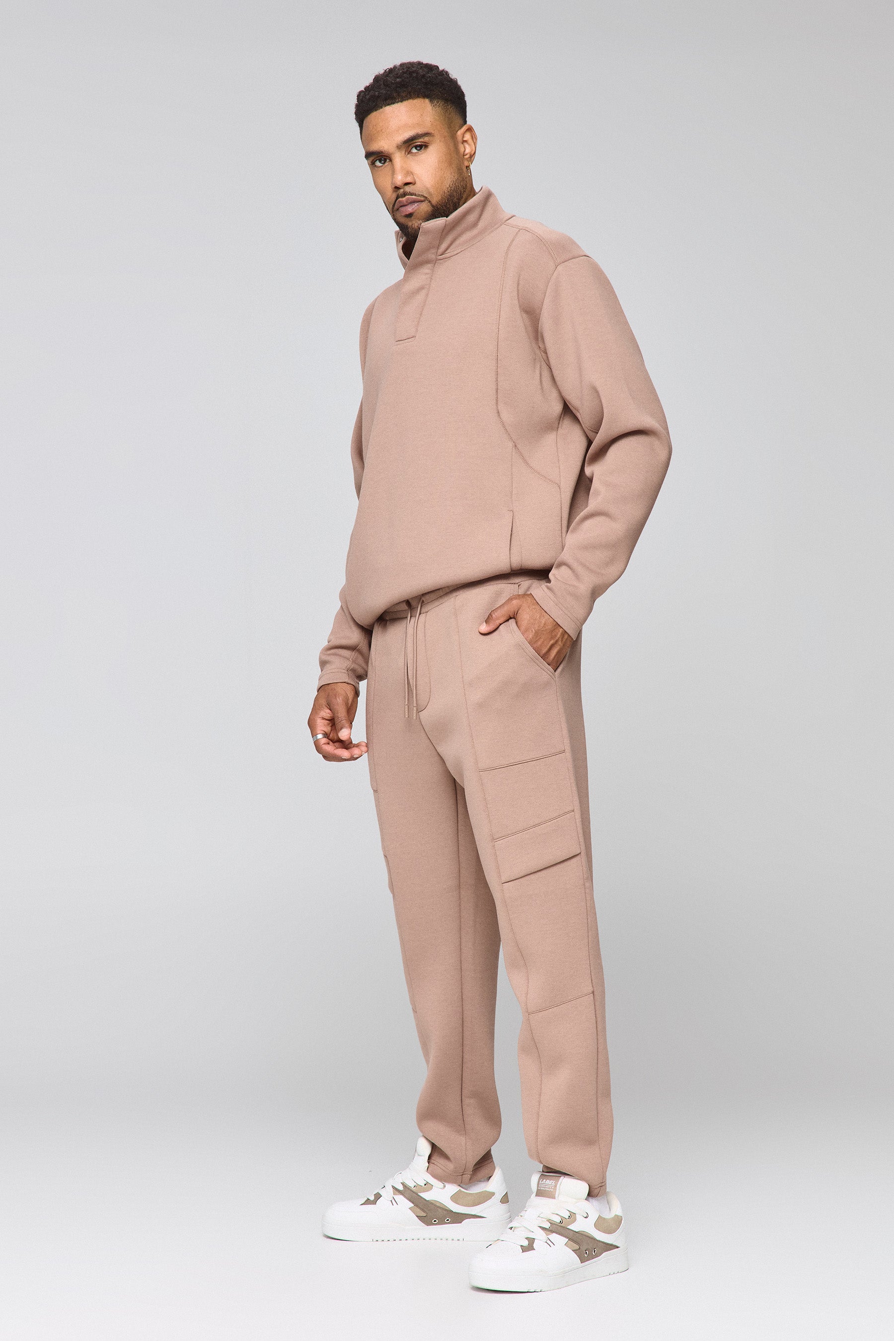 מכנס ניו פיוצ'ר סט