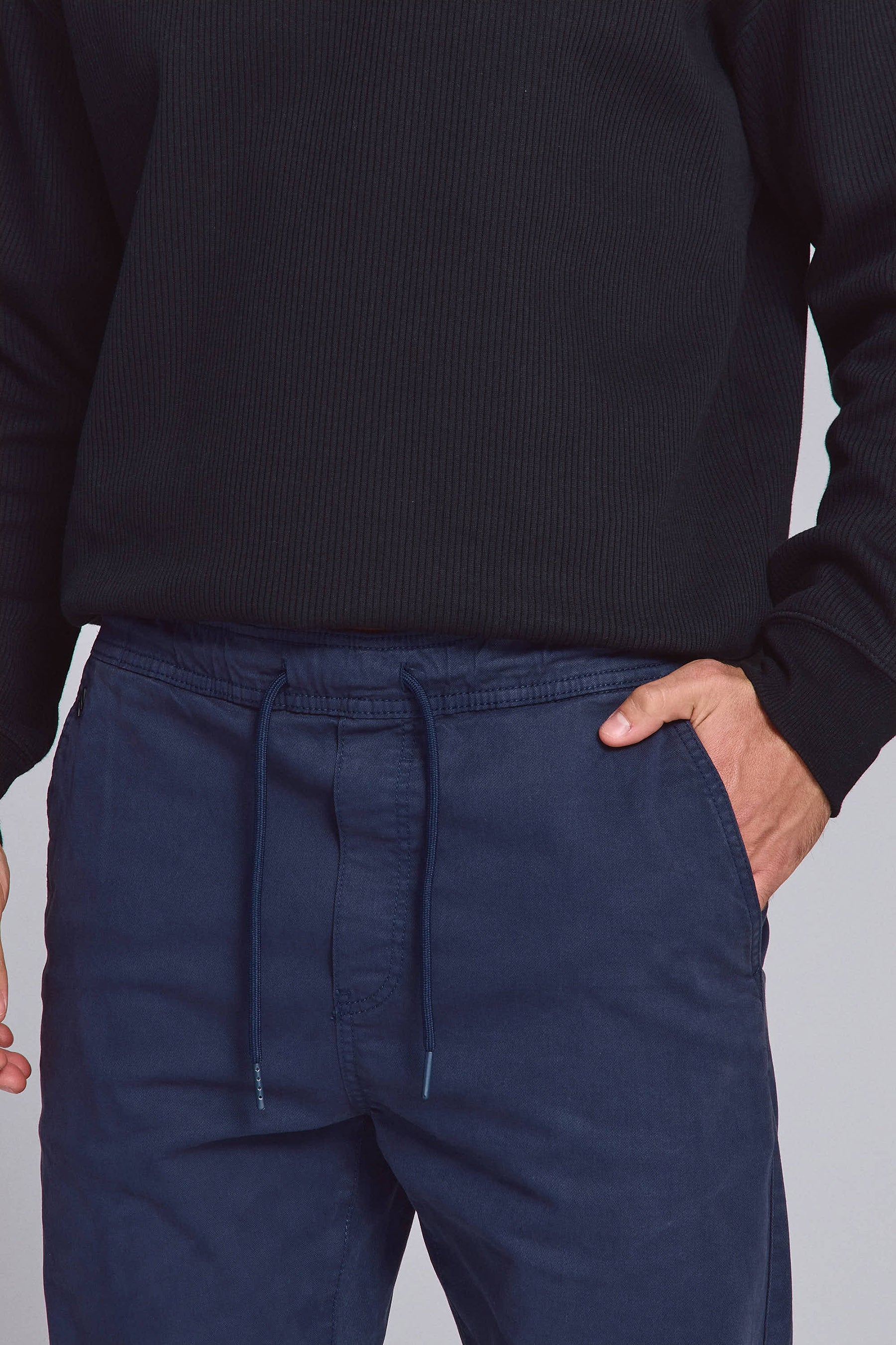 ג'ינס סימפל ג'וגר