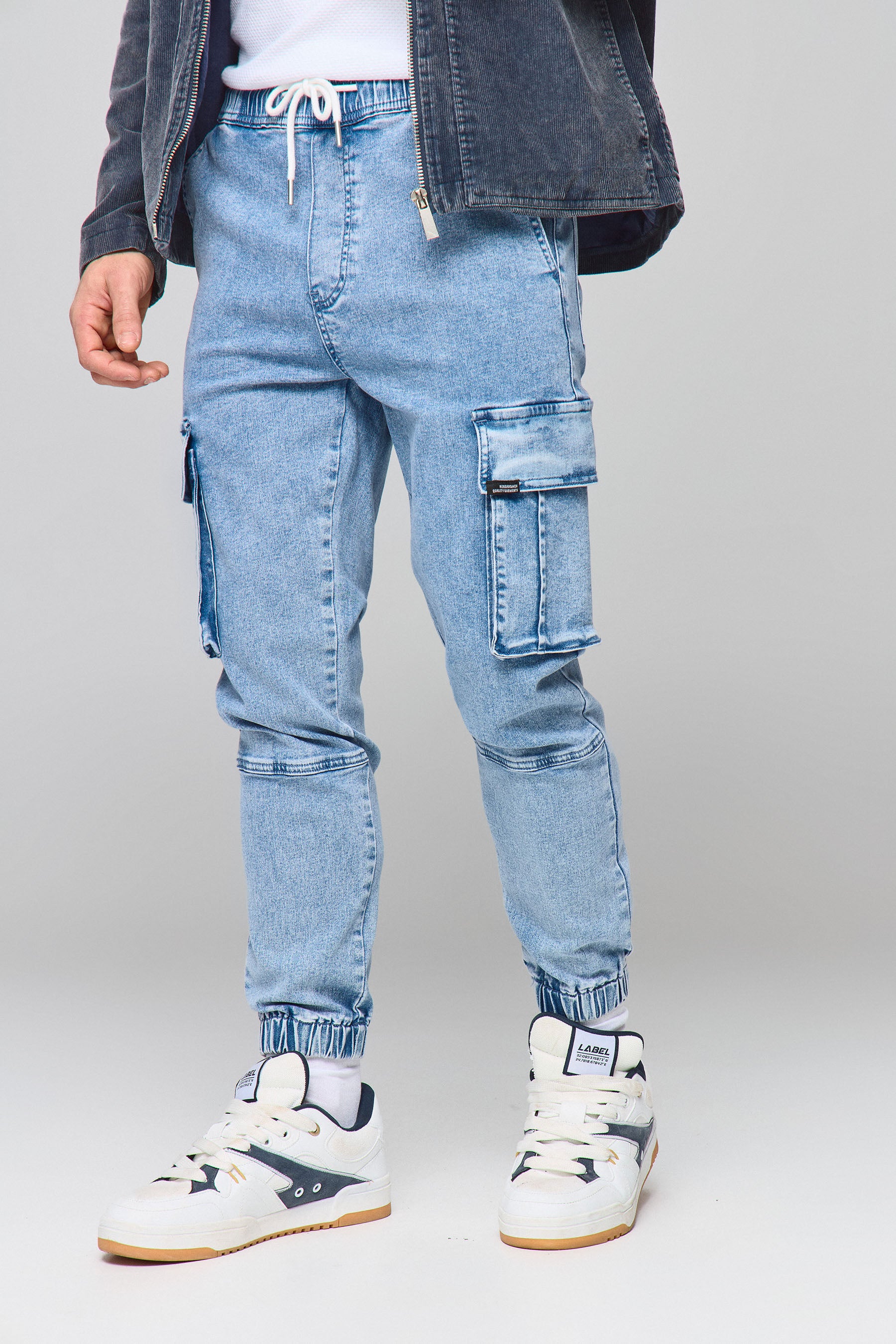 דגמ"ח ג'ינס ריאליטי