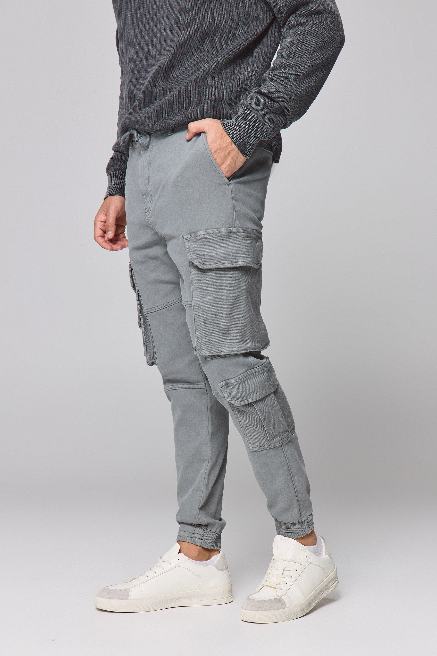 דגמ"ח ג'ינס קונברס