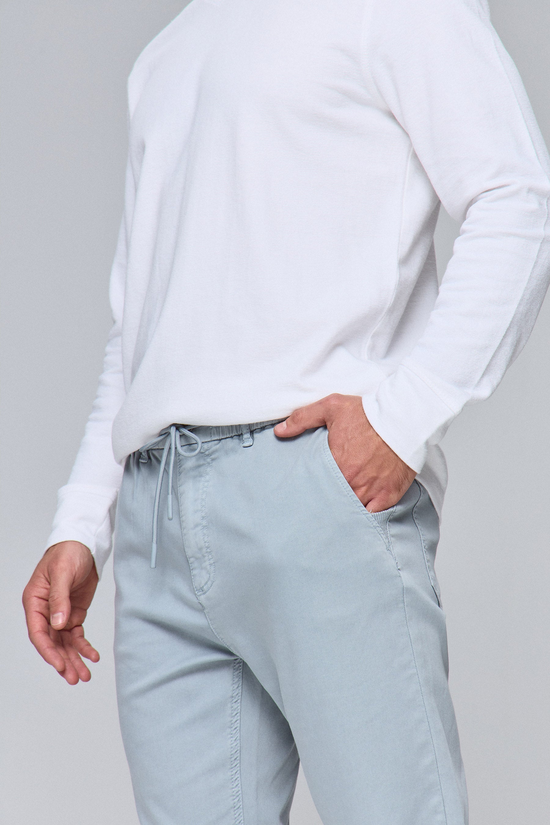 ג'וגר ג'ינס טרי