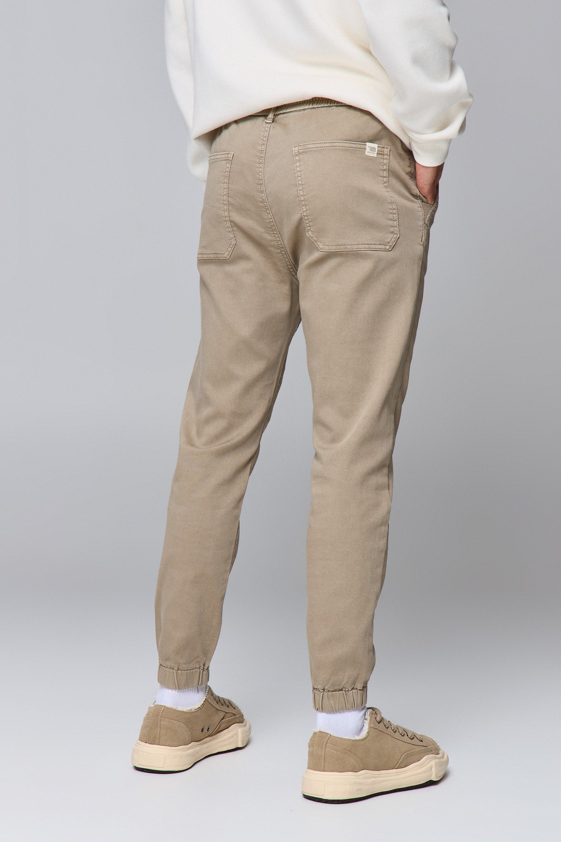 ג'וגר ג'ינס טרי