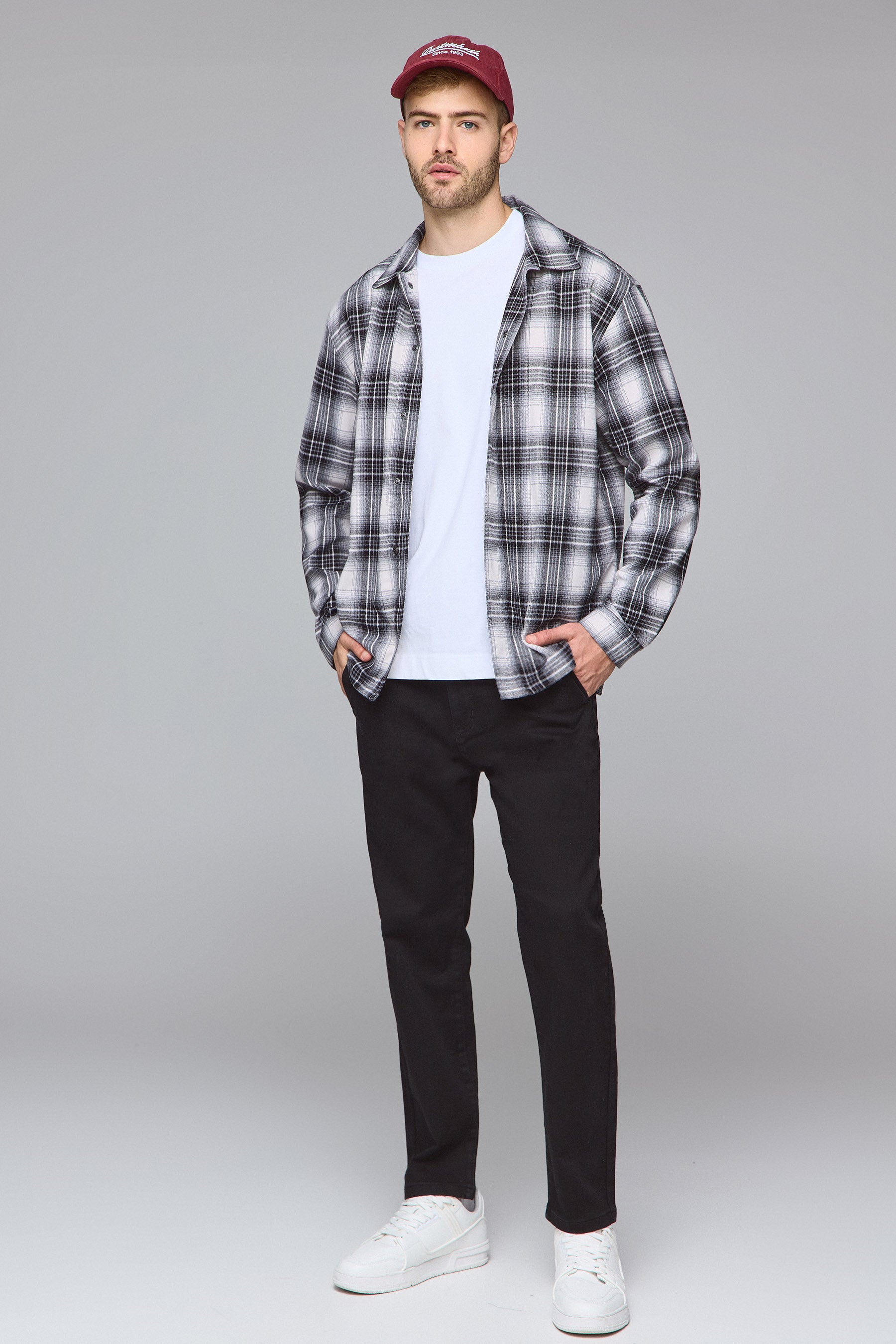 ג'וגר ג'ינס אמייזינג