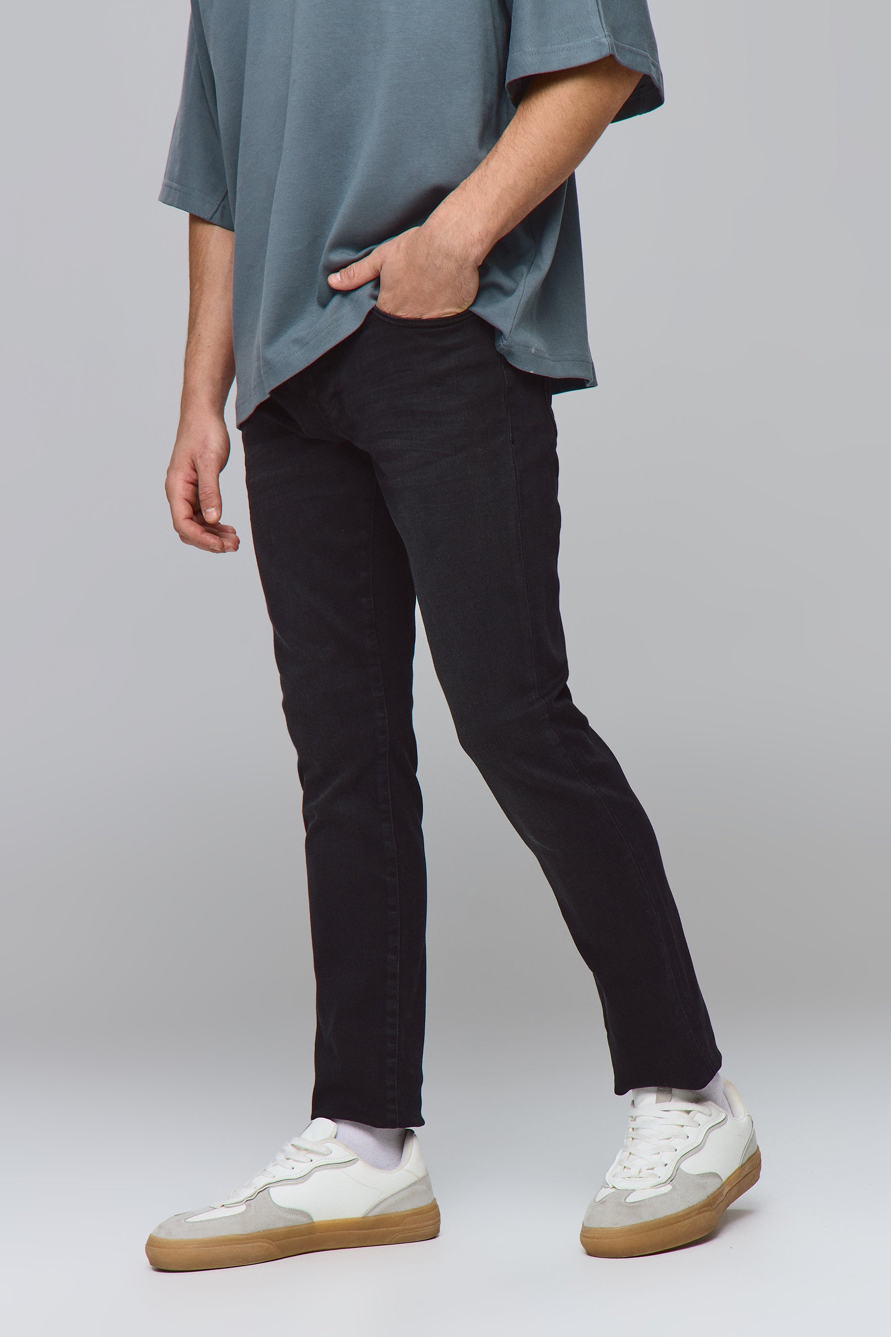 ג'ינס מאדוק טופ