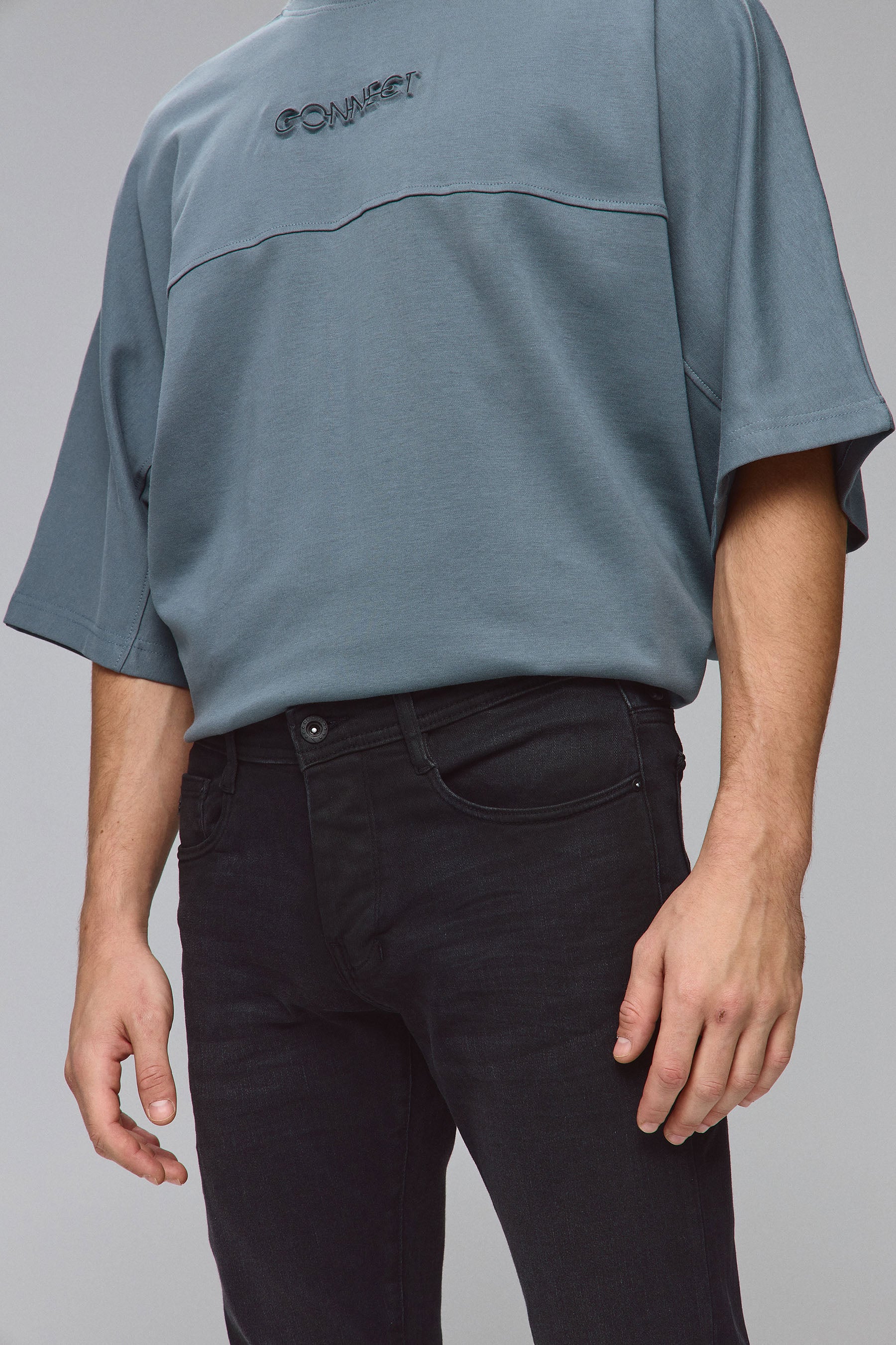 ג'ינס מאדוק טופ