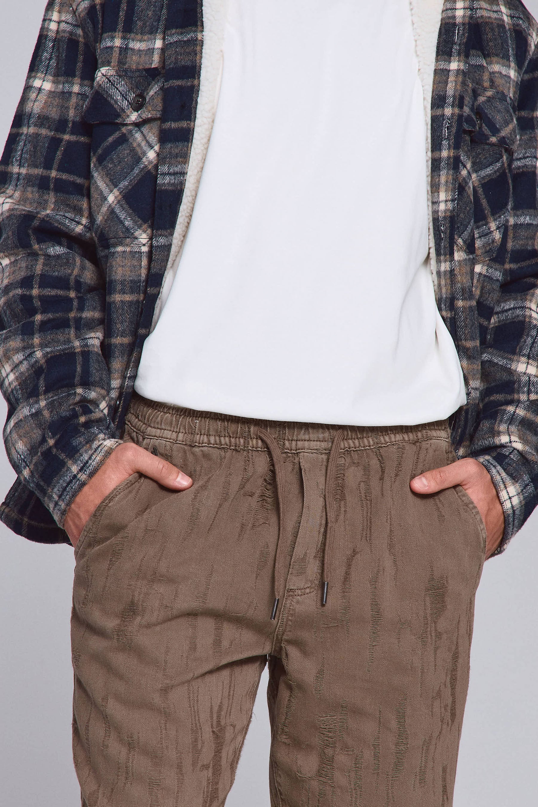 ג'ינס ג'אקרד קולור