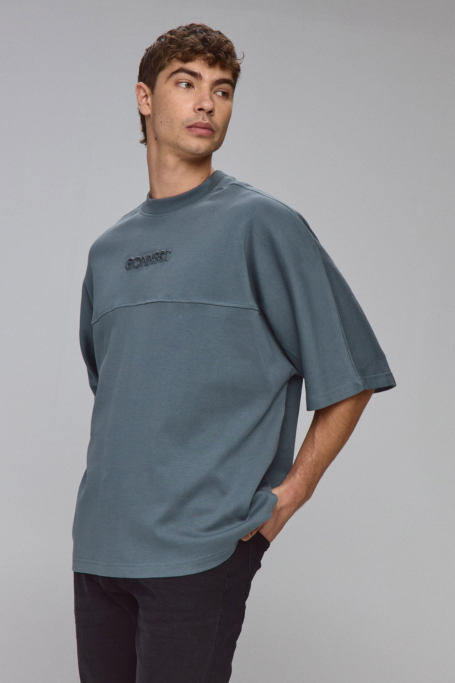 טי חתך ריליס