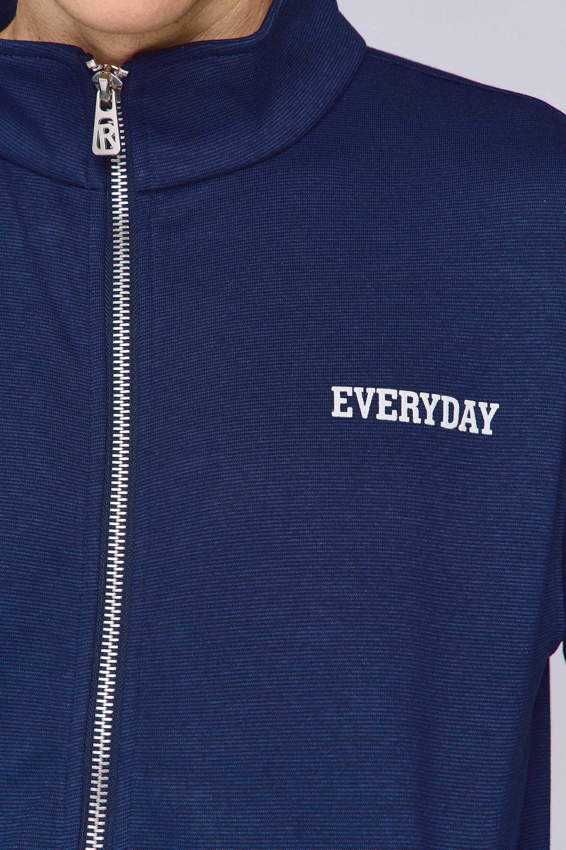 קרדיגן אברידיי סט