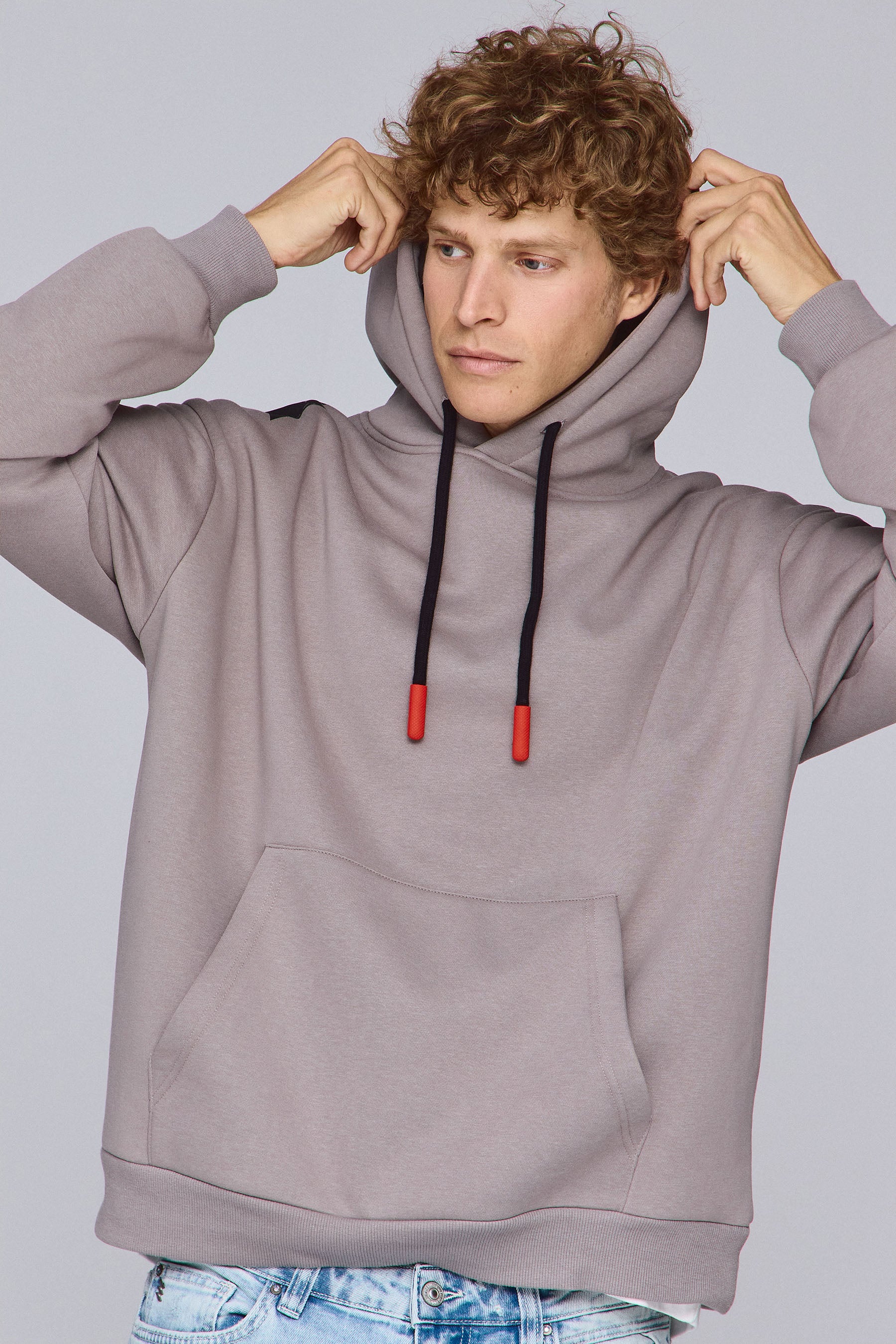 סווטשירט לאב