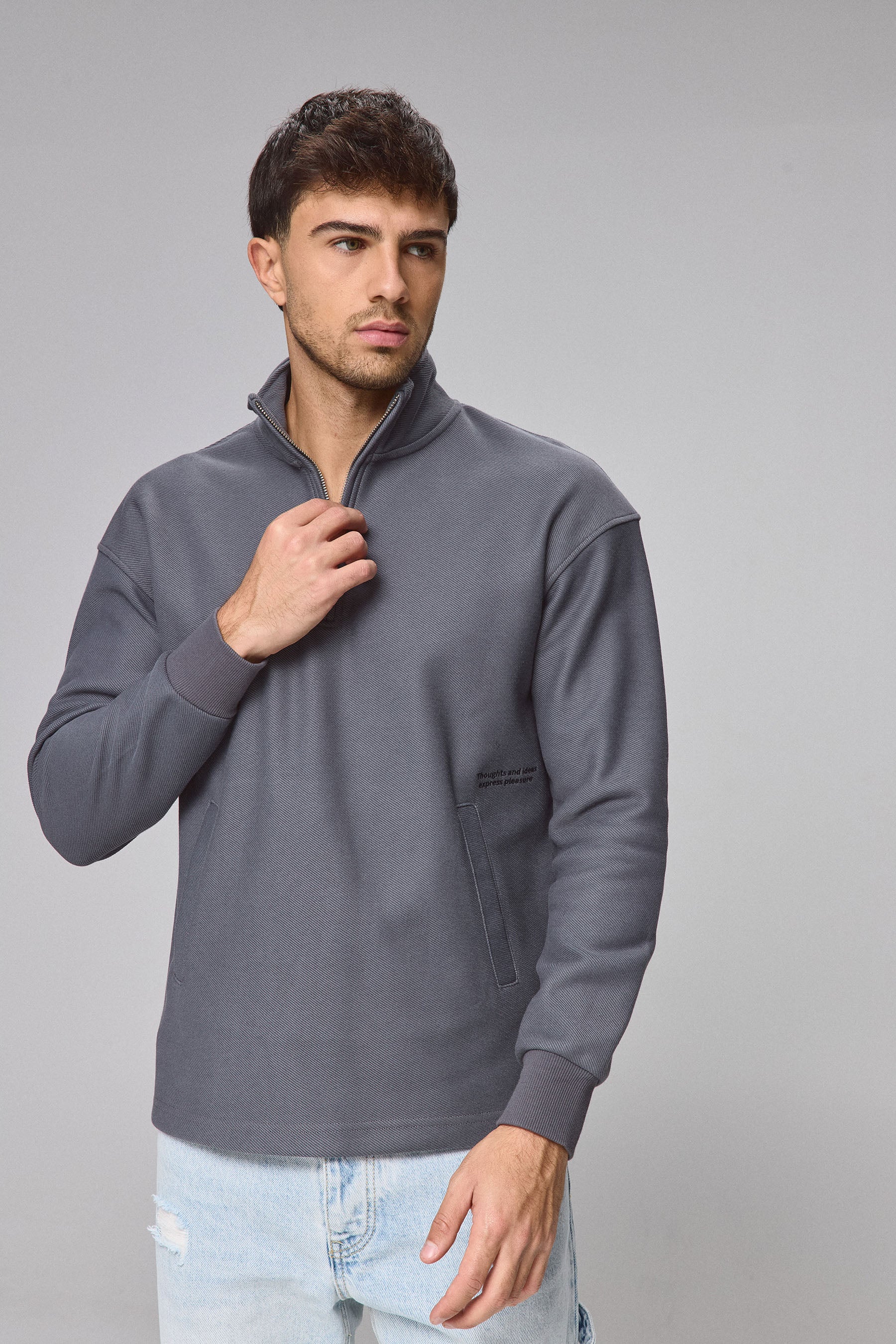 סווטשירט בייס קווילט מוק