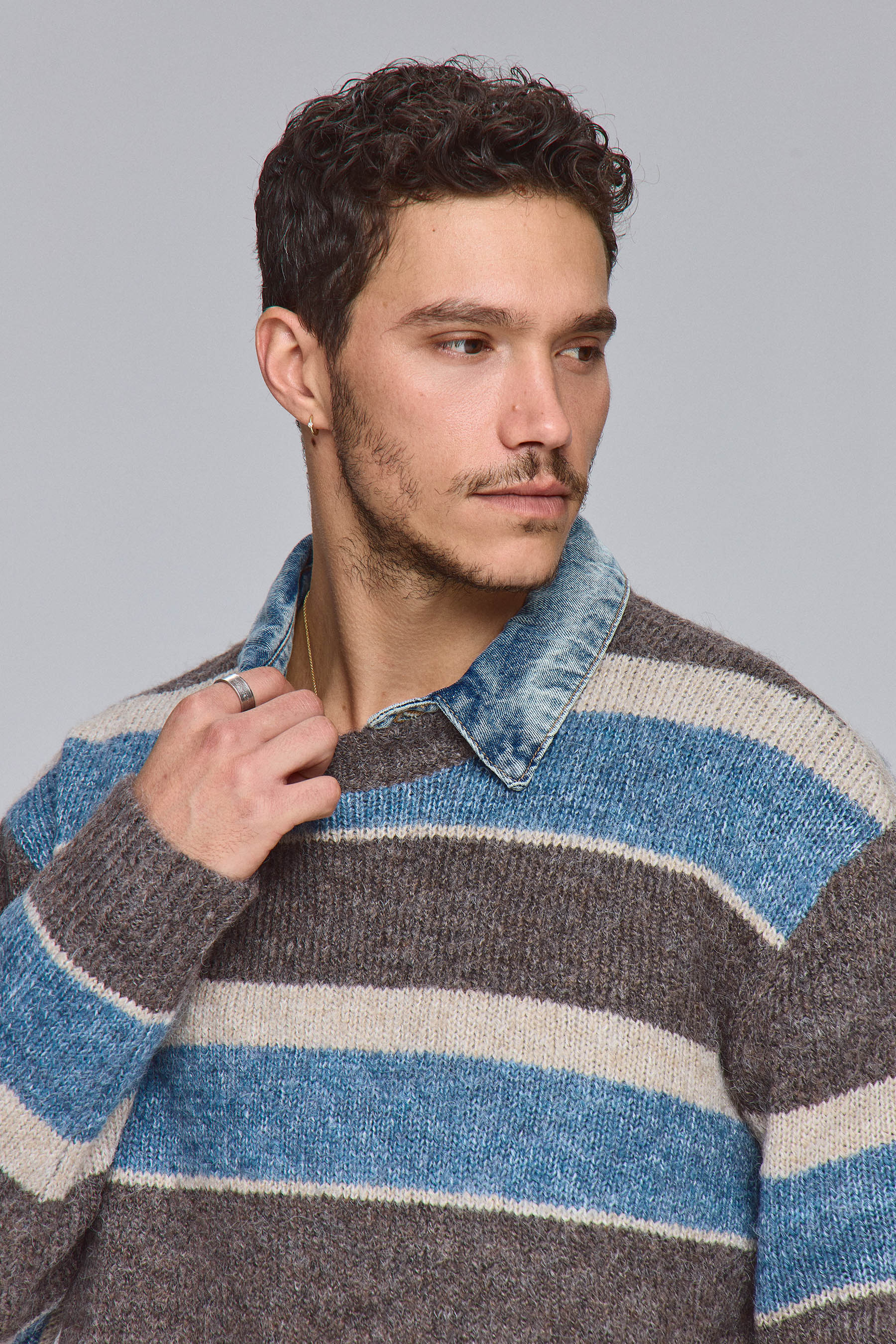 סריג סטרייפס