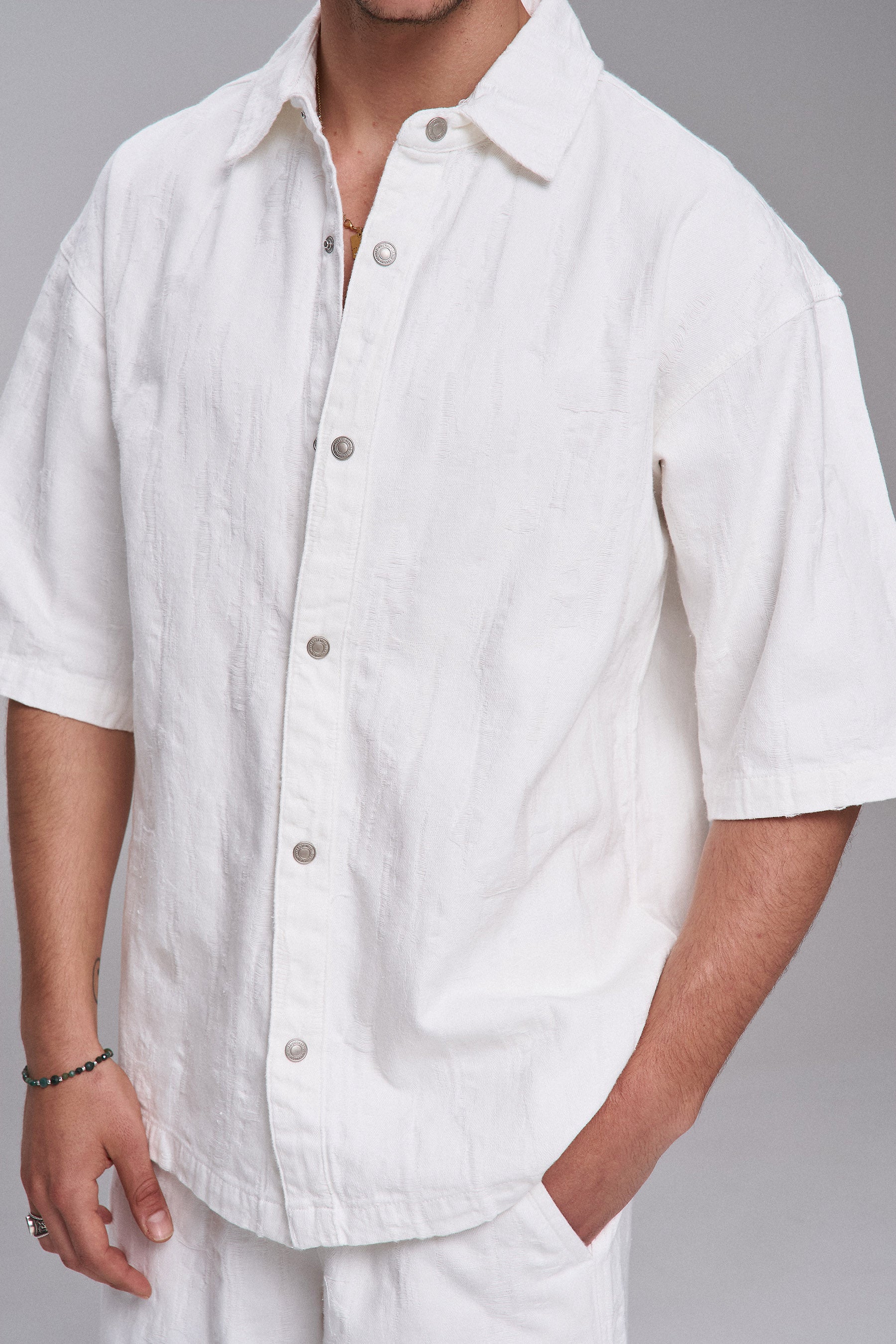 חולצת  ג'אקרד קולור  ש.ק. סט