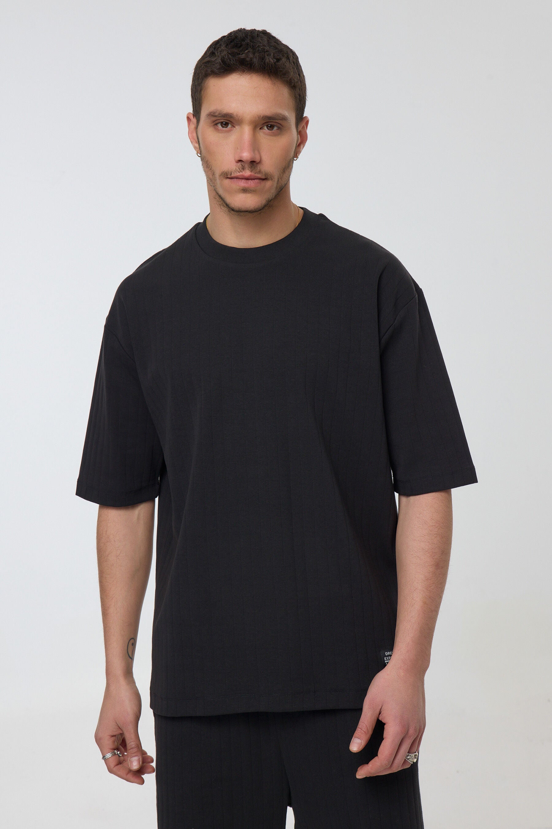 טי סטרייפס סט