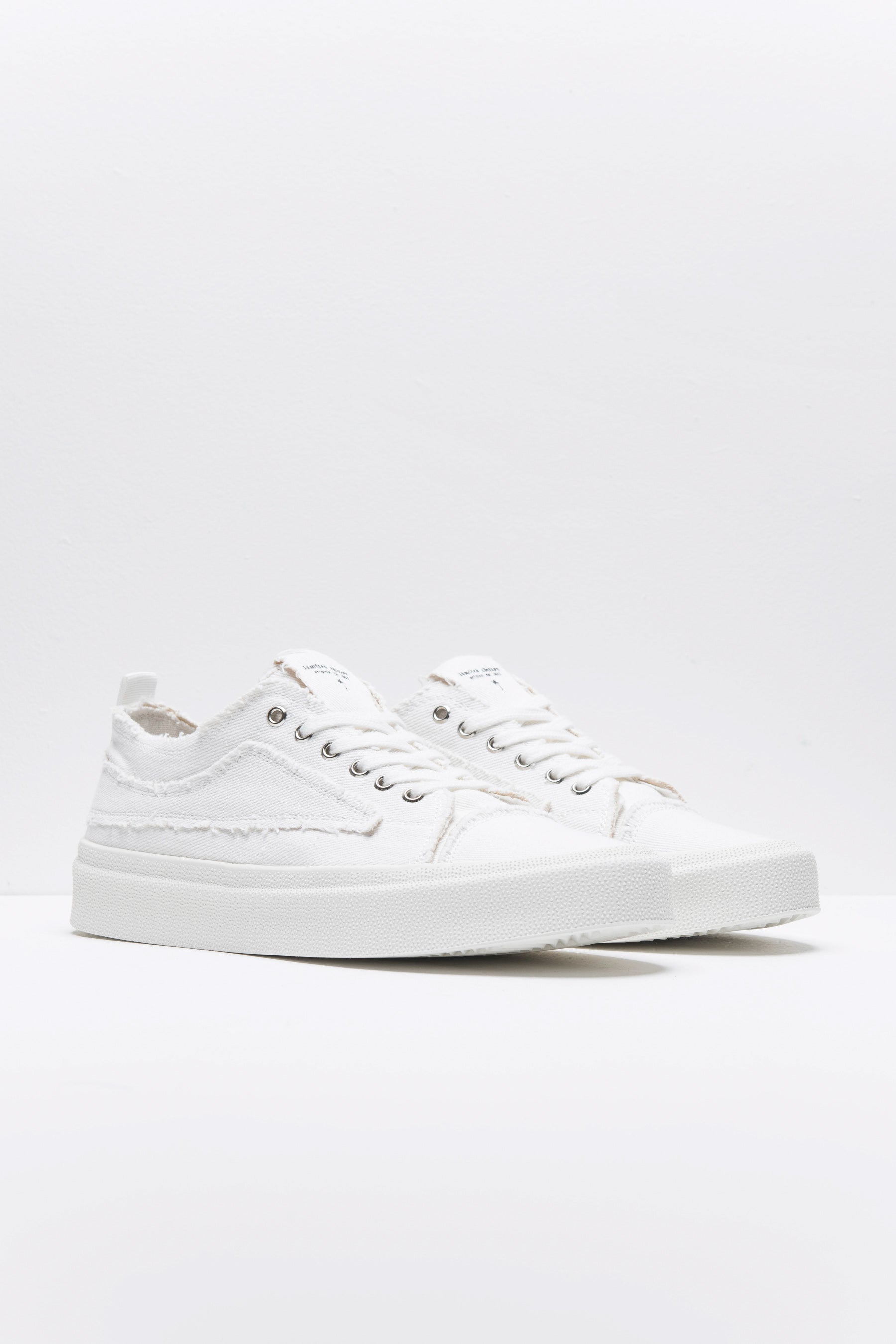 סניקרס ג'וגר