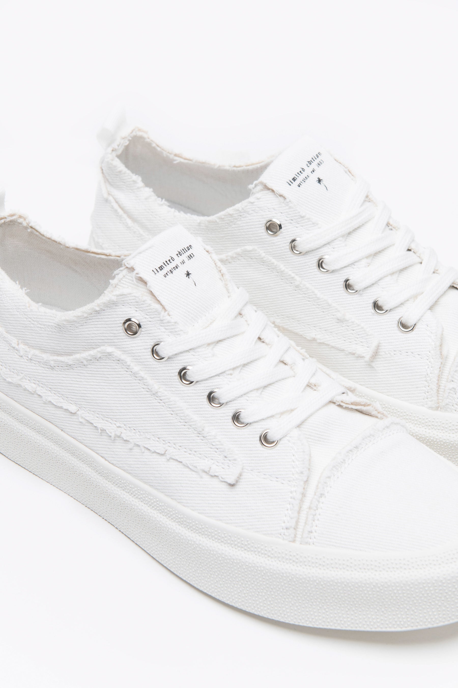 סניקרס ג'וגר