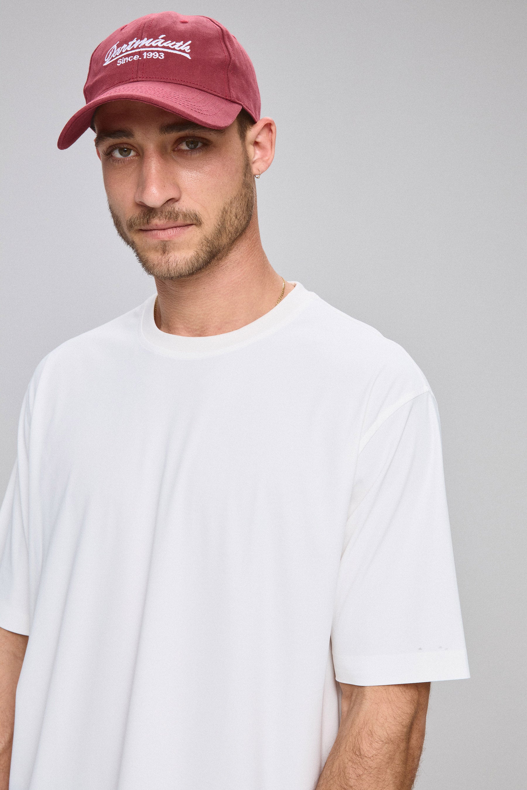 חולצת טי לוקס