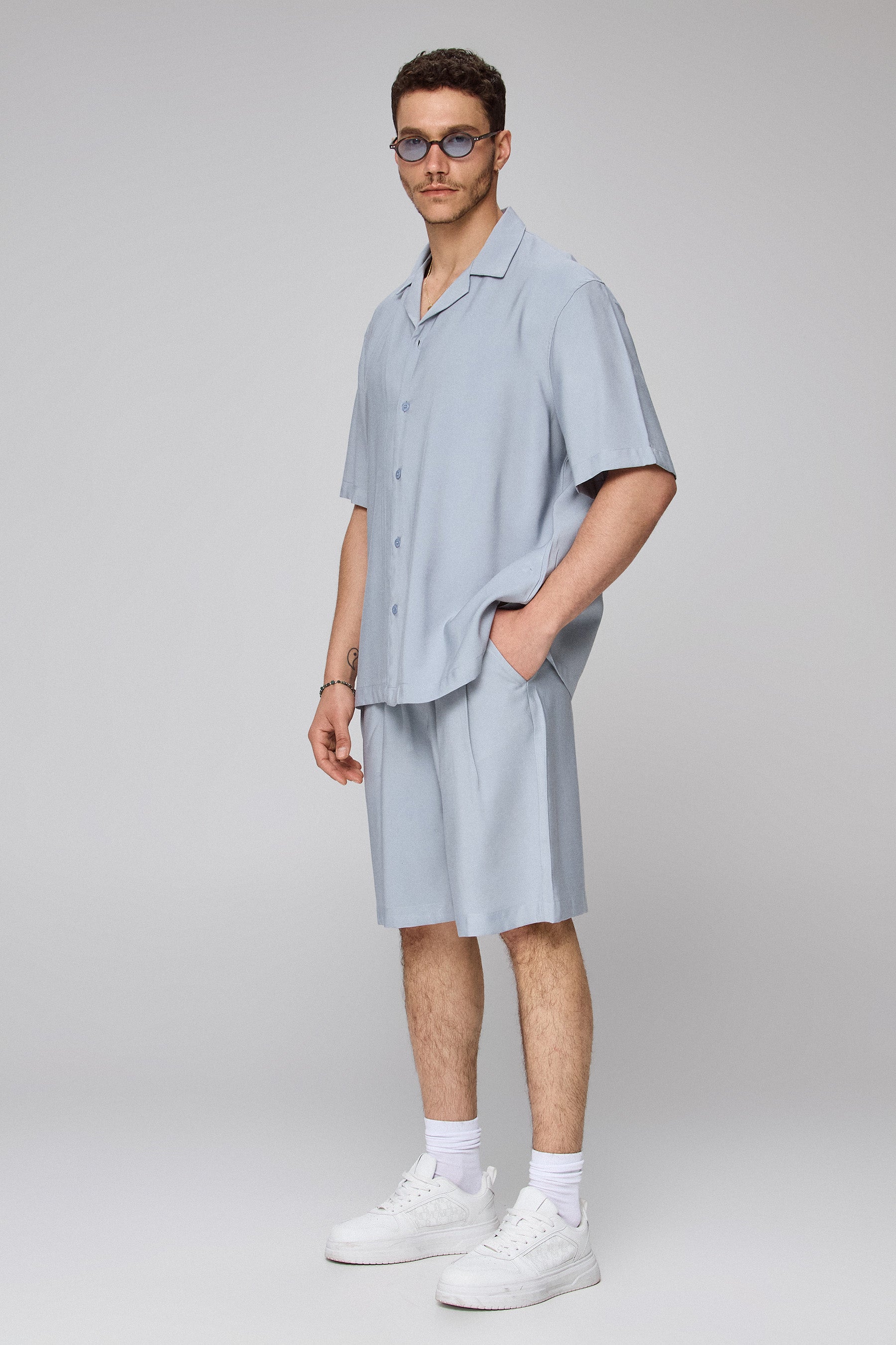 חולצת ארצ'י  סט