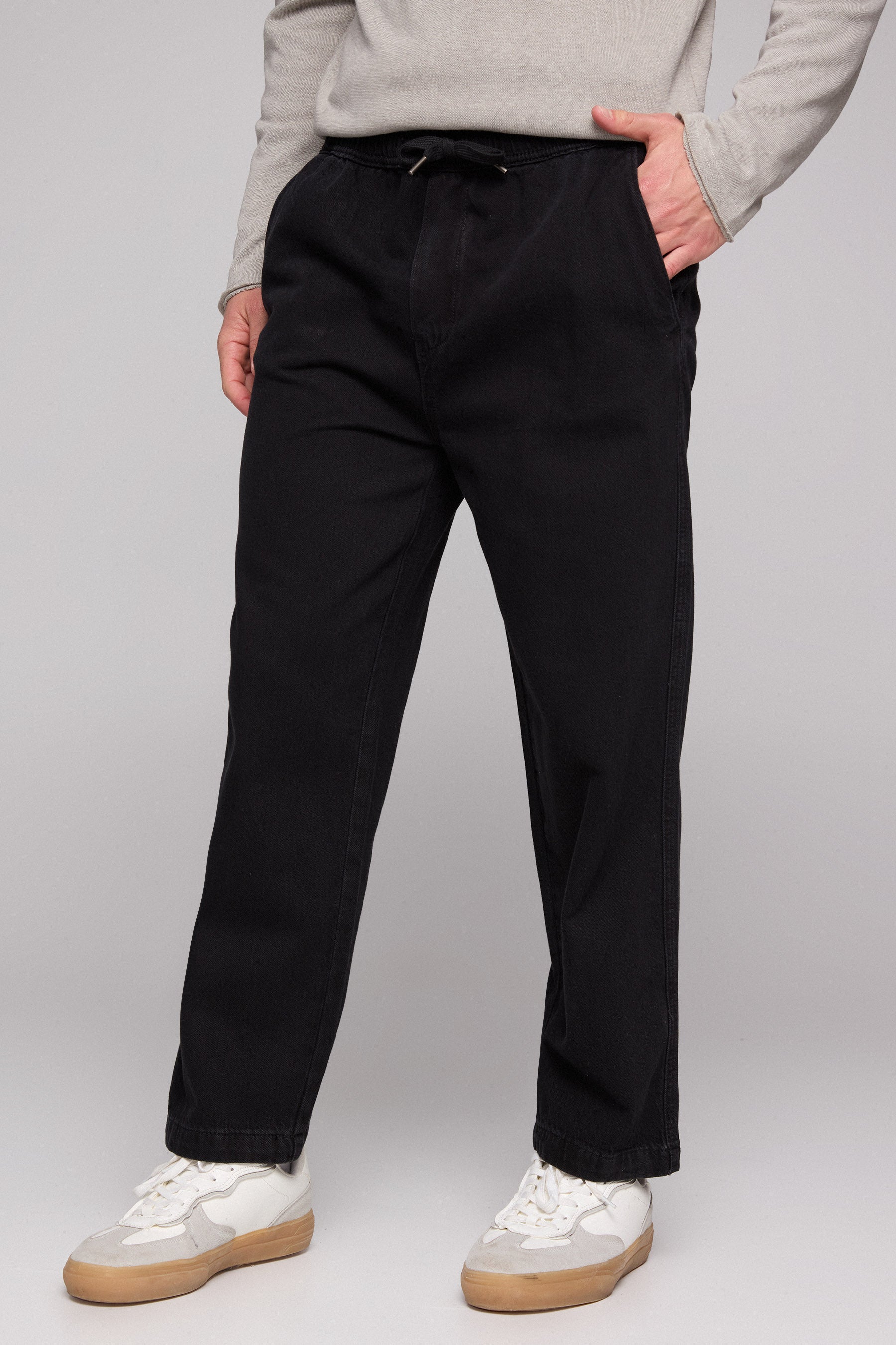 ג'ינס רילקס